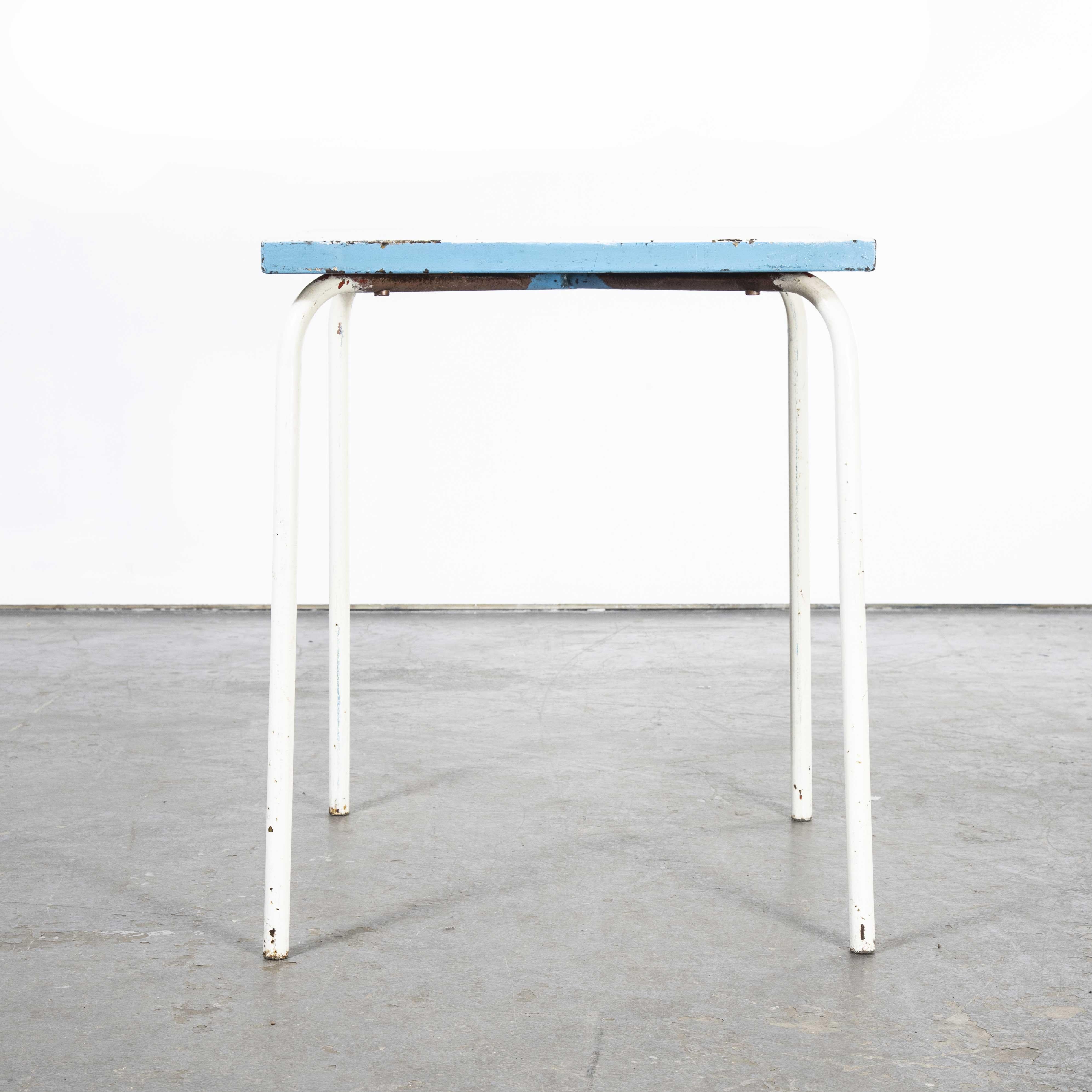 1950's French Metal Garden Table Blue and White 'Model 836.2' In Good Condition In Hook, Hampshire