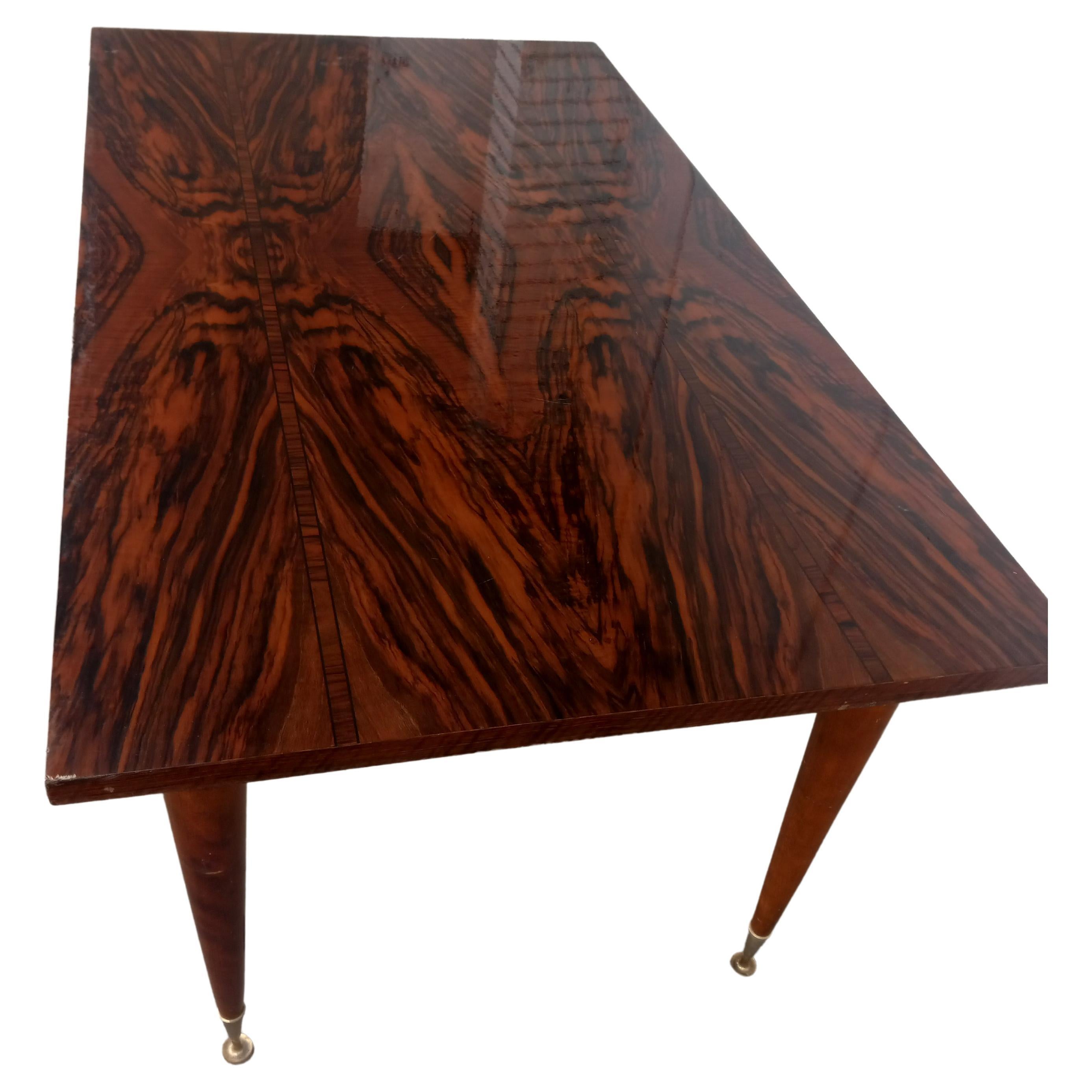 Table de salle à manger française des années 1950 The Moderns