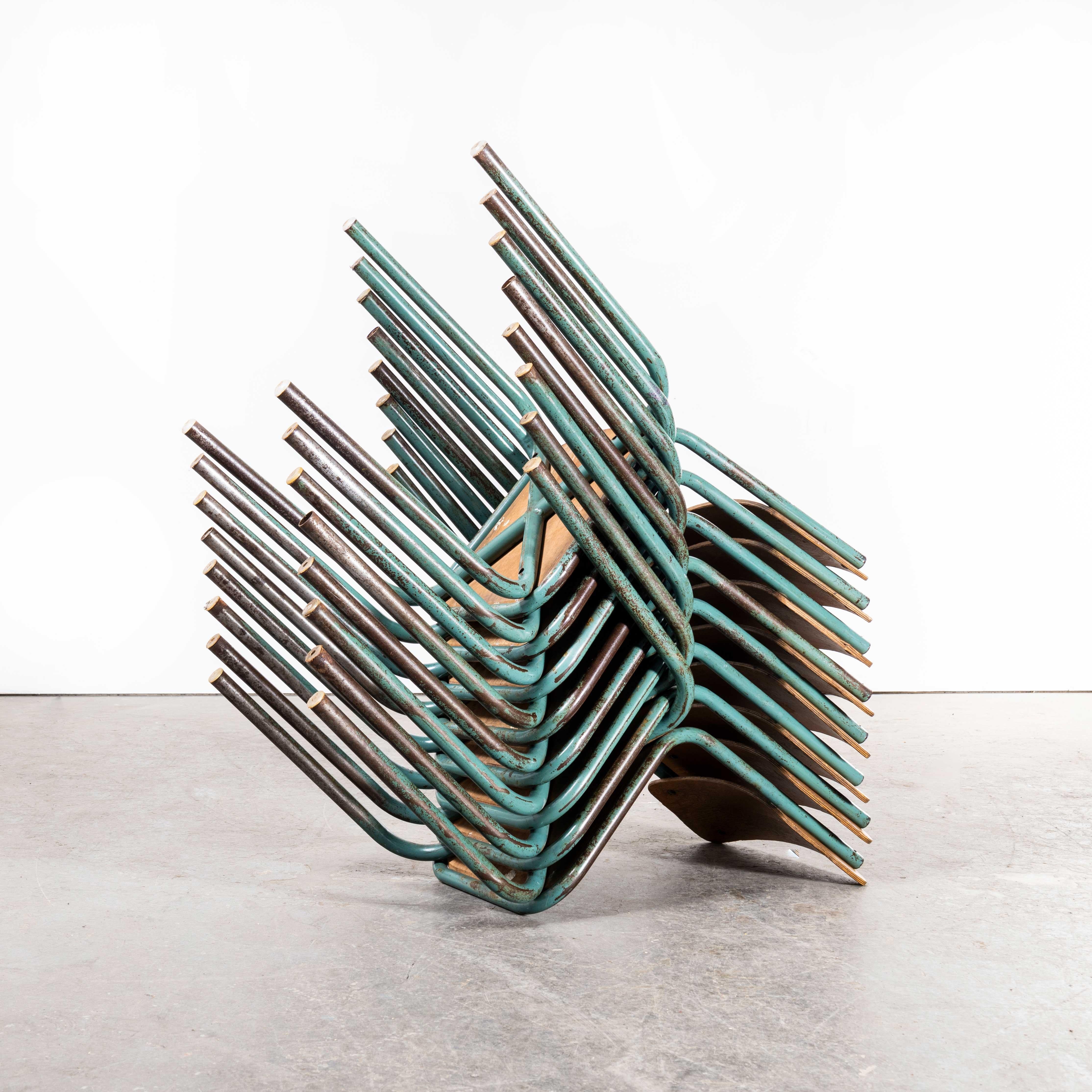 Chaises de salle à manger à assise encadrée en Mullca des années 1950, ensemble de huit en vente 1