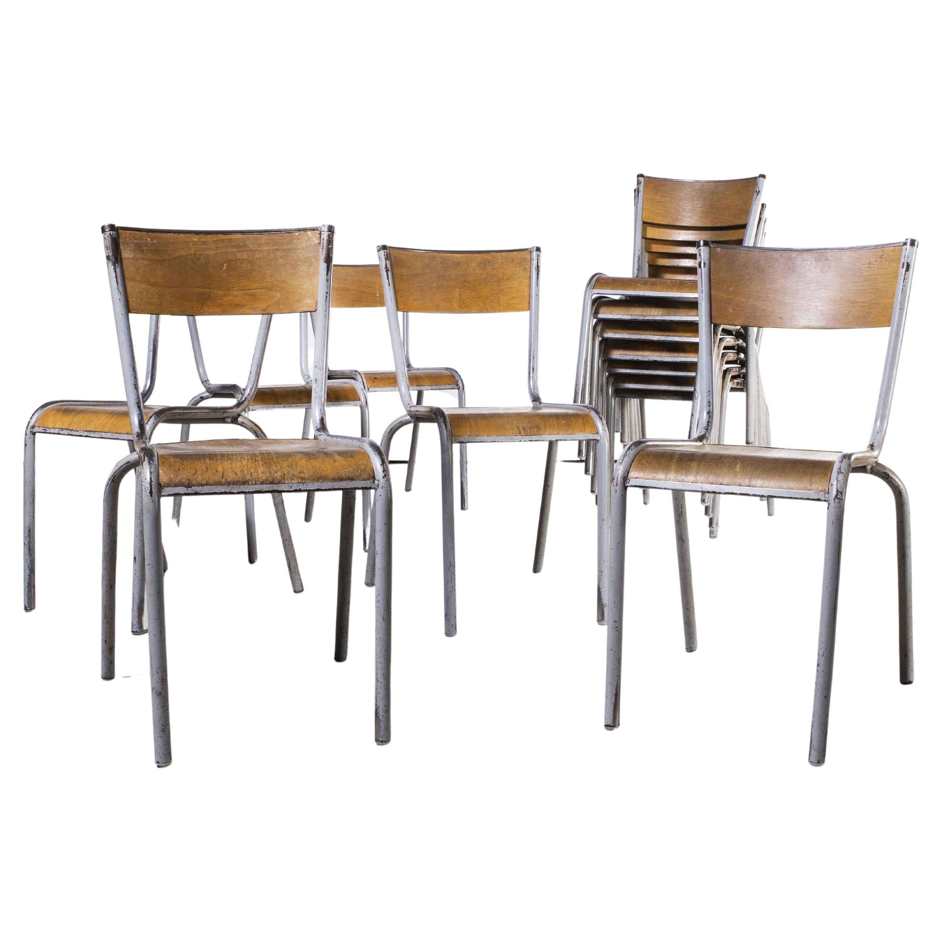 Chaises de salle à manger d'école françaises Mullca à pieds gris des années 1950, ensemble de treize pièces en vente