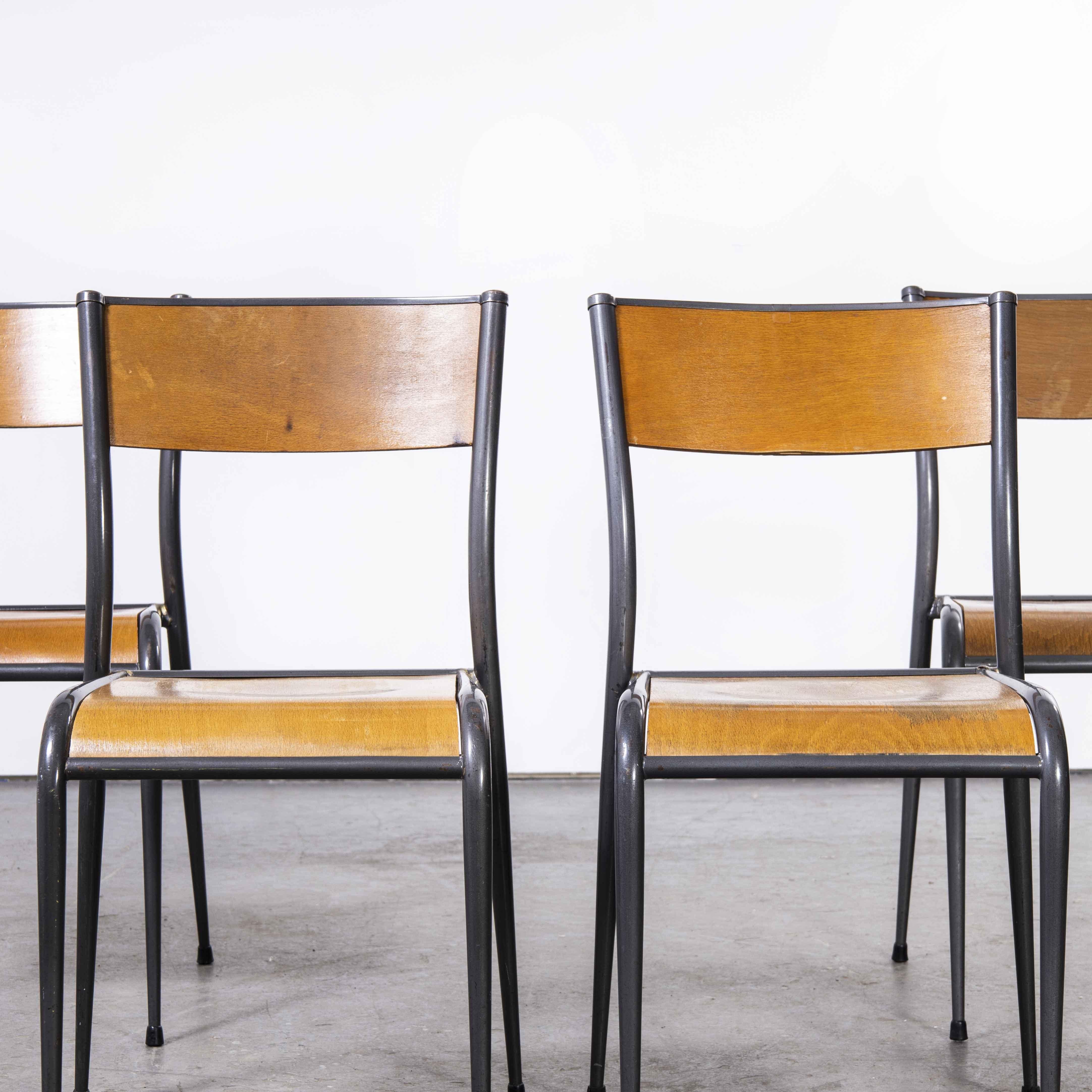 1950's French Mullca Grey Tapered Leg School Dining Chairs, Satz von vier im Angebot 1