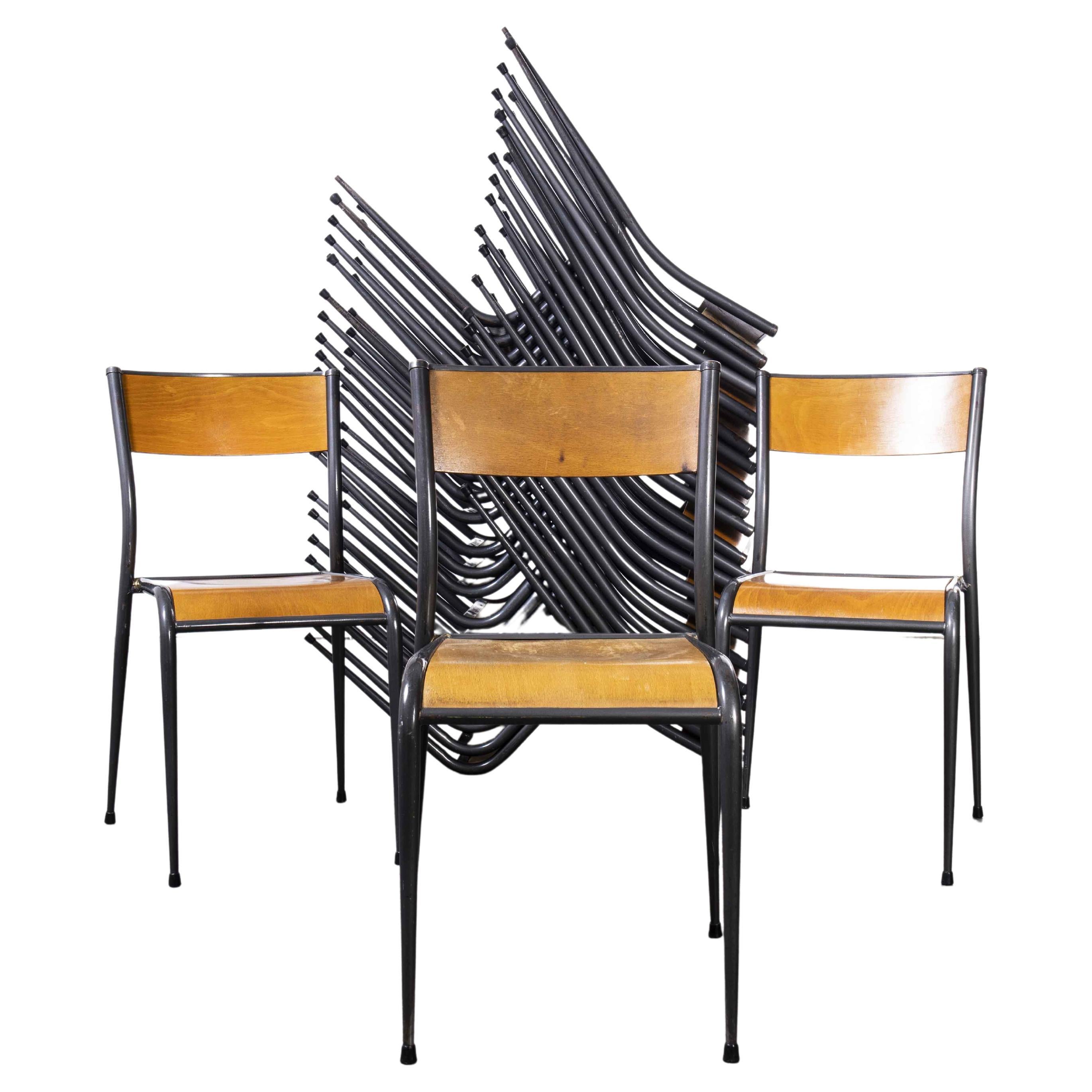 1950's French Mullca Grey Tapered Leg School Dining Chairs, Satz von vierundzwanzig