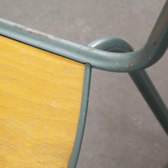 Sillas de colegio y comedor vintage francesas «Mullca» de los años 50, en buen estado — Juego de 6