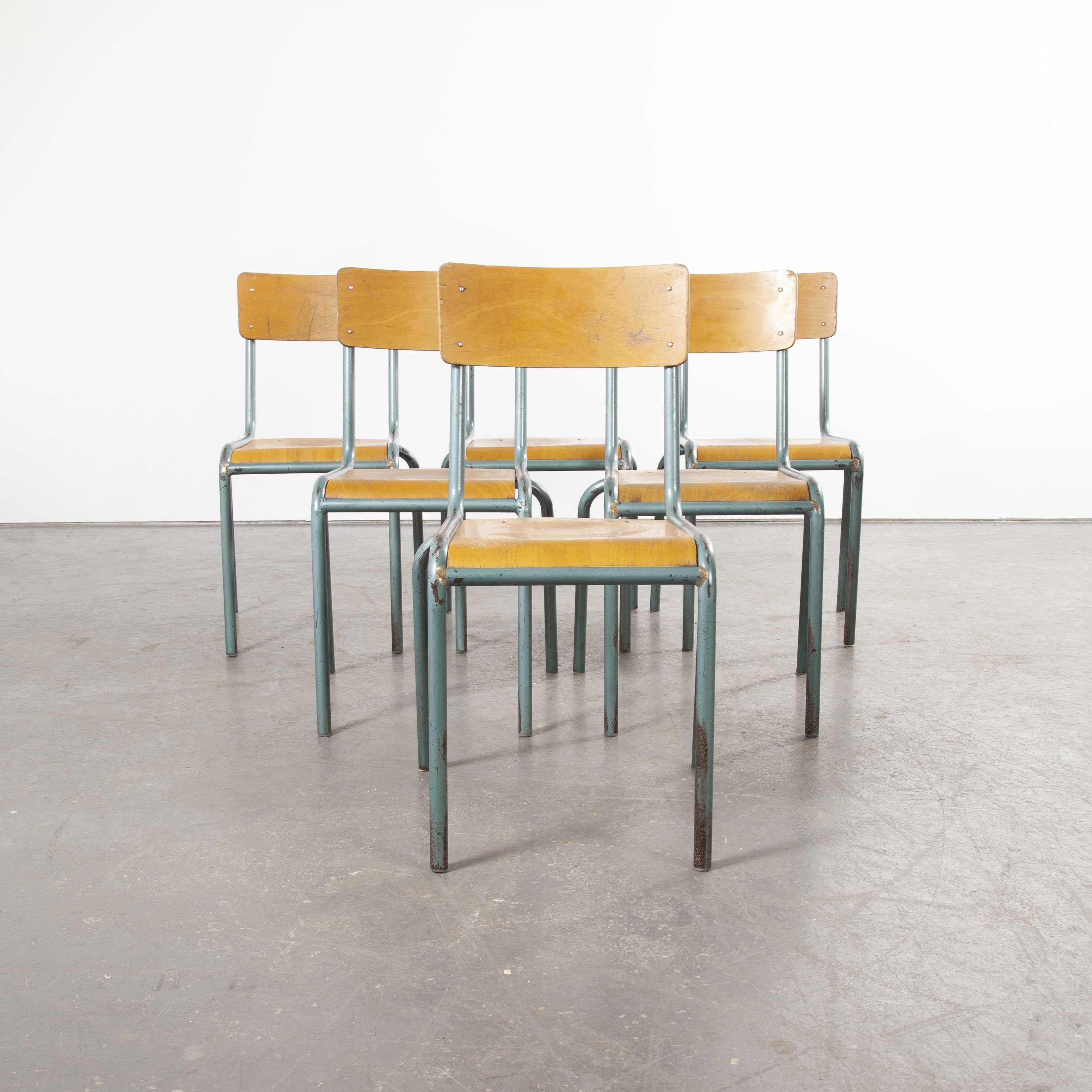 1950's French Mullca Vintage Stacking School - Dining Chairs - Set Of Six In Good Condition In Hook, Hampshire