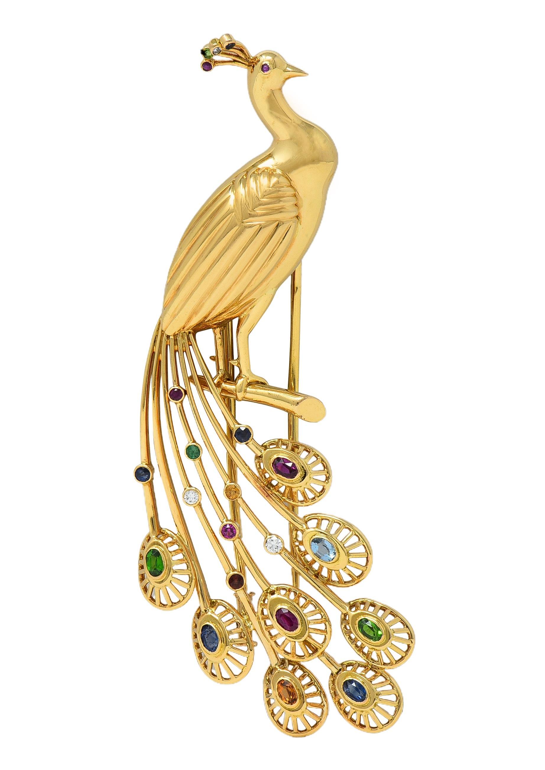 Spilla pavone vintage francese del 1950 con rubino e diamante in oro giallo 18 carati