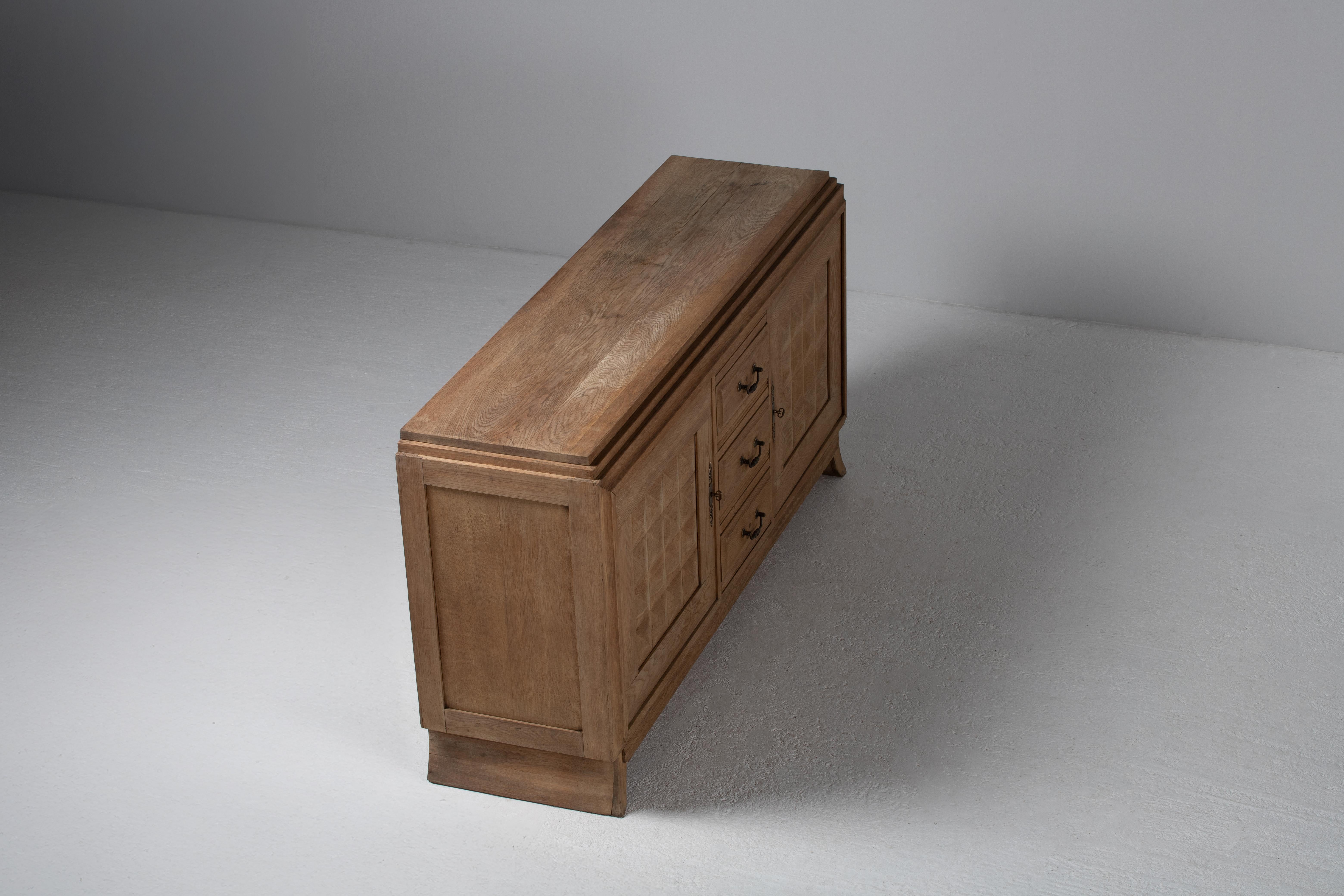 Credenza in Oak francese del 1950 in vendita 1