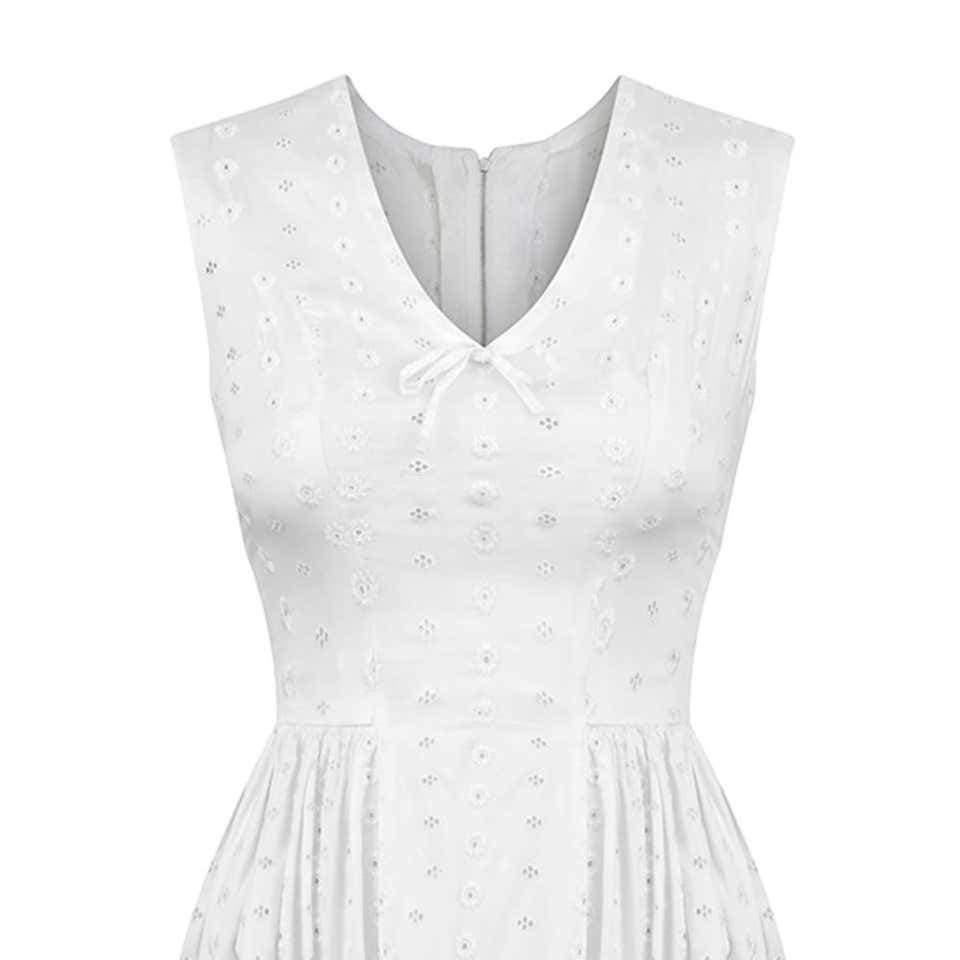 Beautiful 1950s French original white sateen cotton dress. This is a really lovely example of whitework machined embroidery in very fresh vintage condition. The design features a fitted, panelled bodice with a v-neck neckline and gathered skirt at