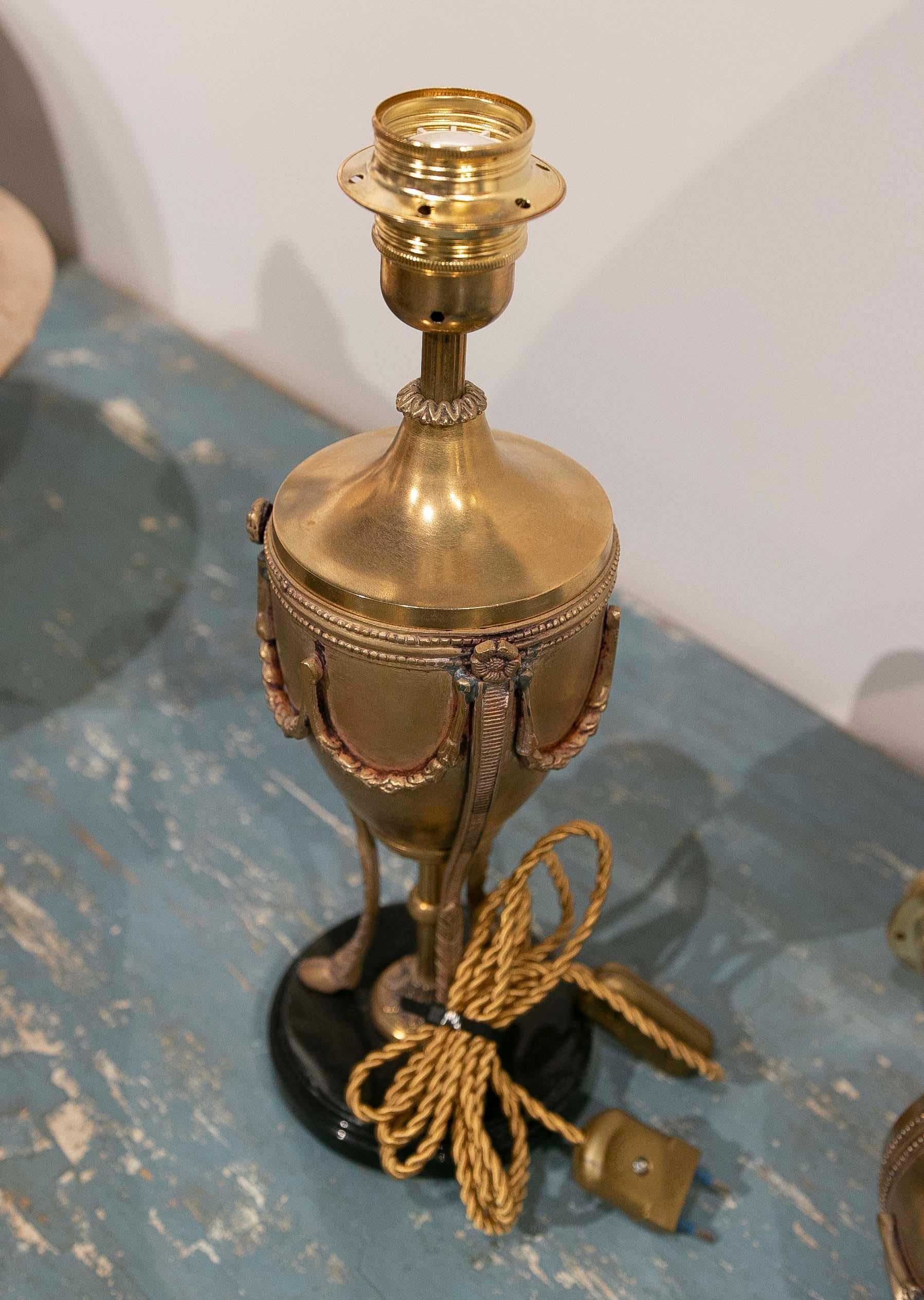 1950s French Pair of Brass Lamps with Marble Base For Sale 12