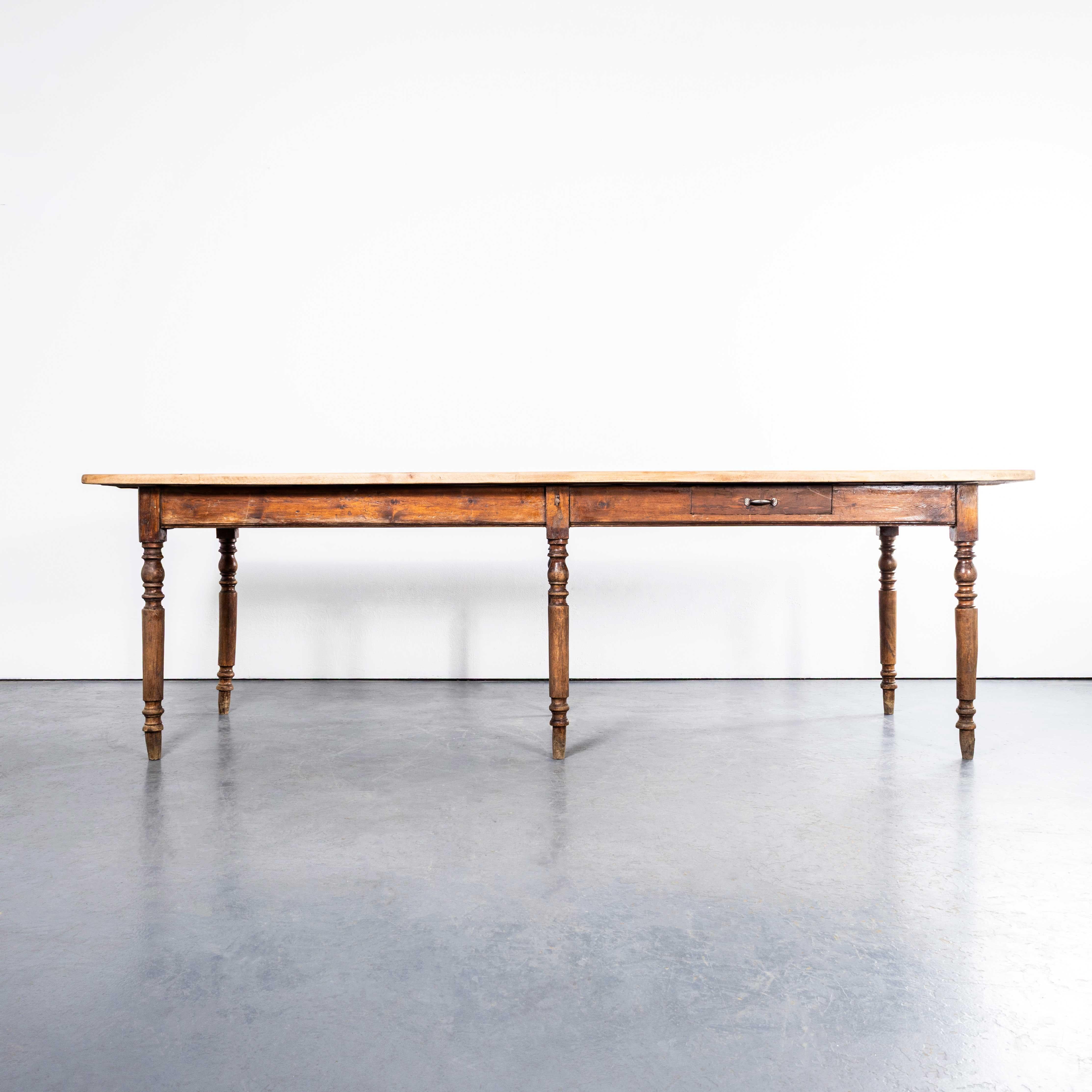 1950’s French Planked Top Pine Farmhouse Table. 

Good sized original French table with a rich honey colour and character top. Beautifully made in solid pine throughout. The table is made with turned bobbin legs and good construction, the top has