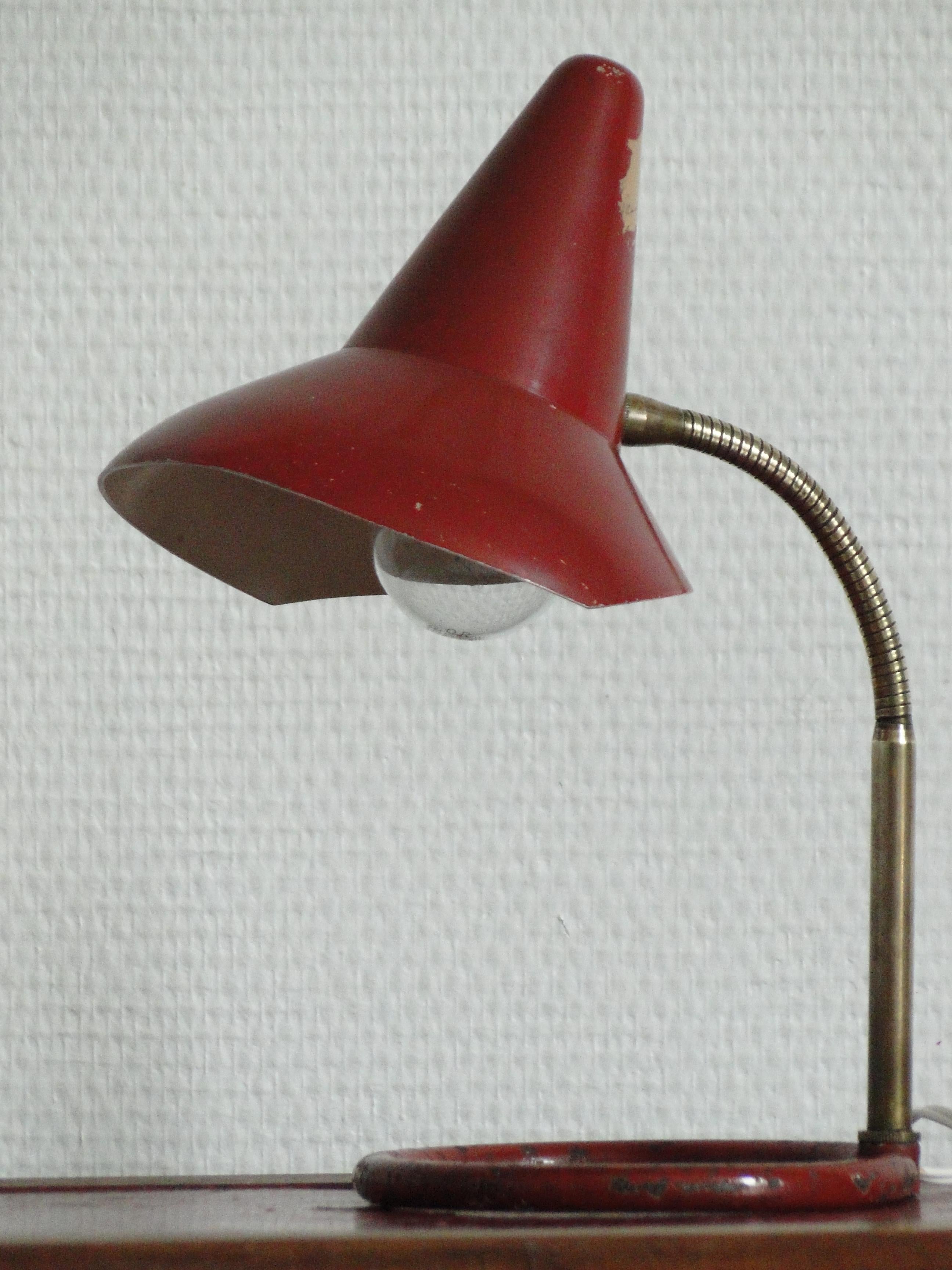 French  Jacques Biny France  Attributed to  Red Adjustable Table Lamp For Sale