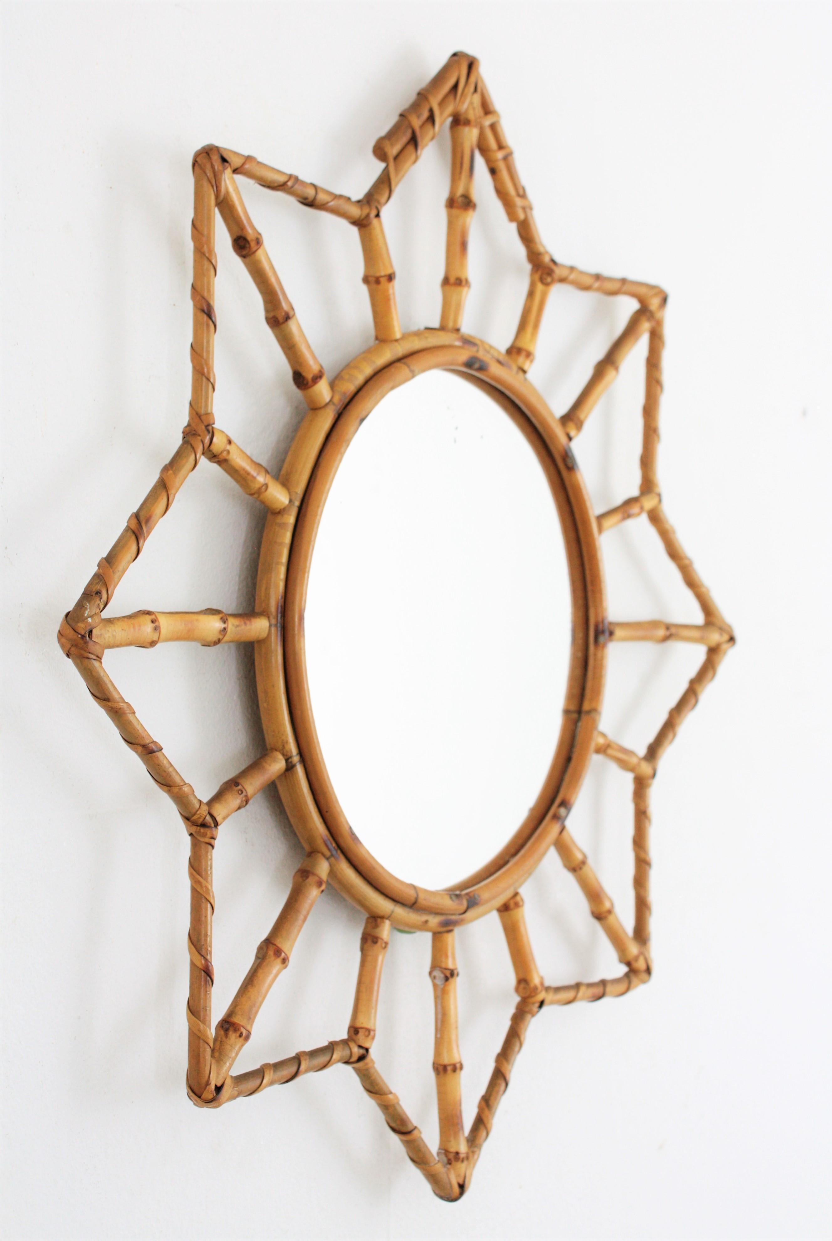 1950s French Riviera Bamboo and Rattan Sunburst Starburst Mirror In Excellent Condition In Barcelona, ES