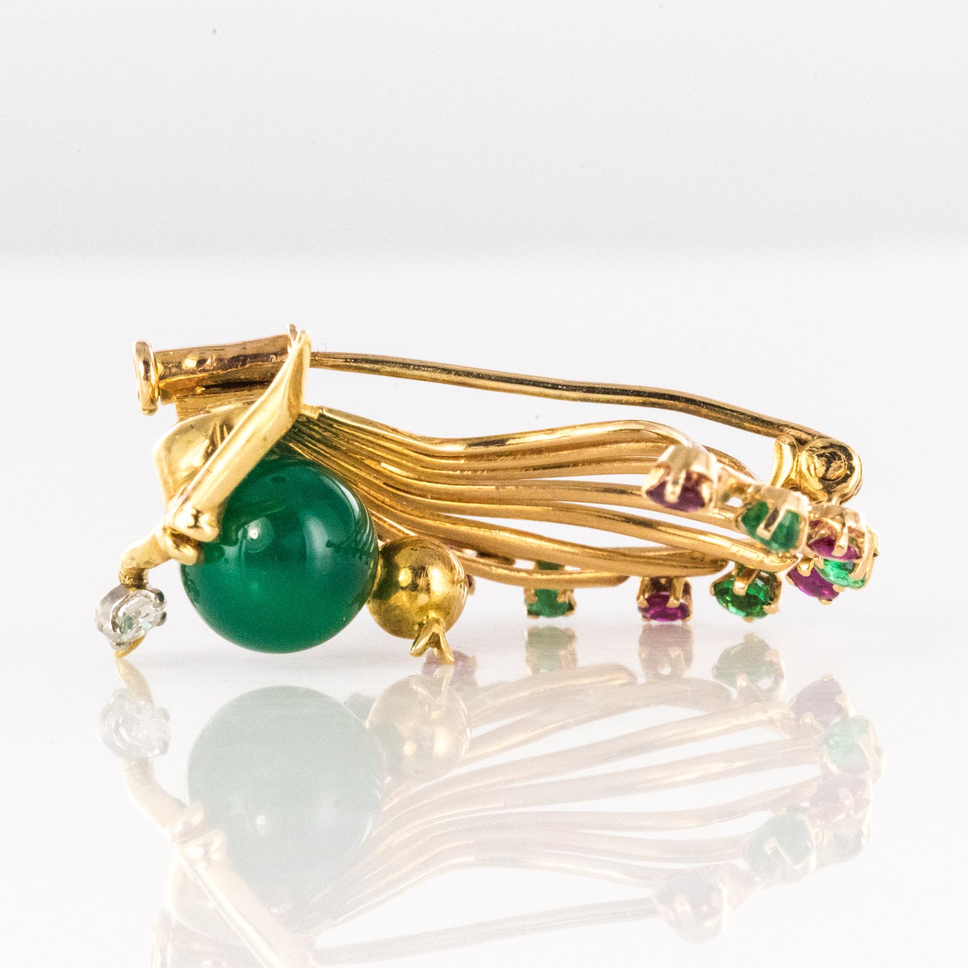 1950s French Ruby Emerald Chrysoprase Diamond 18 Karat Yellow Gold Bird Brooch For Sale 8