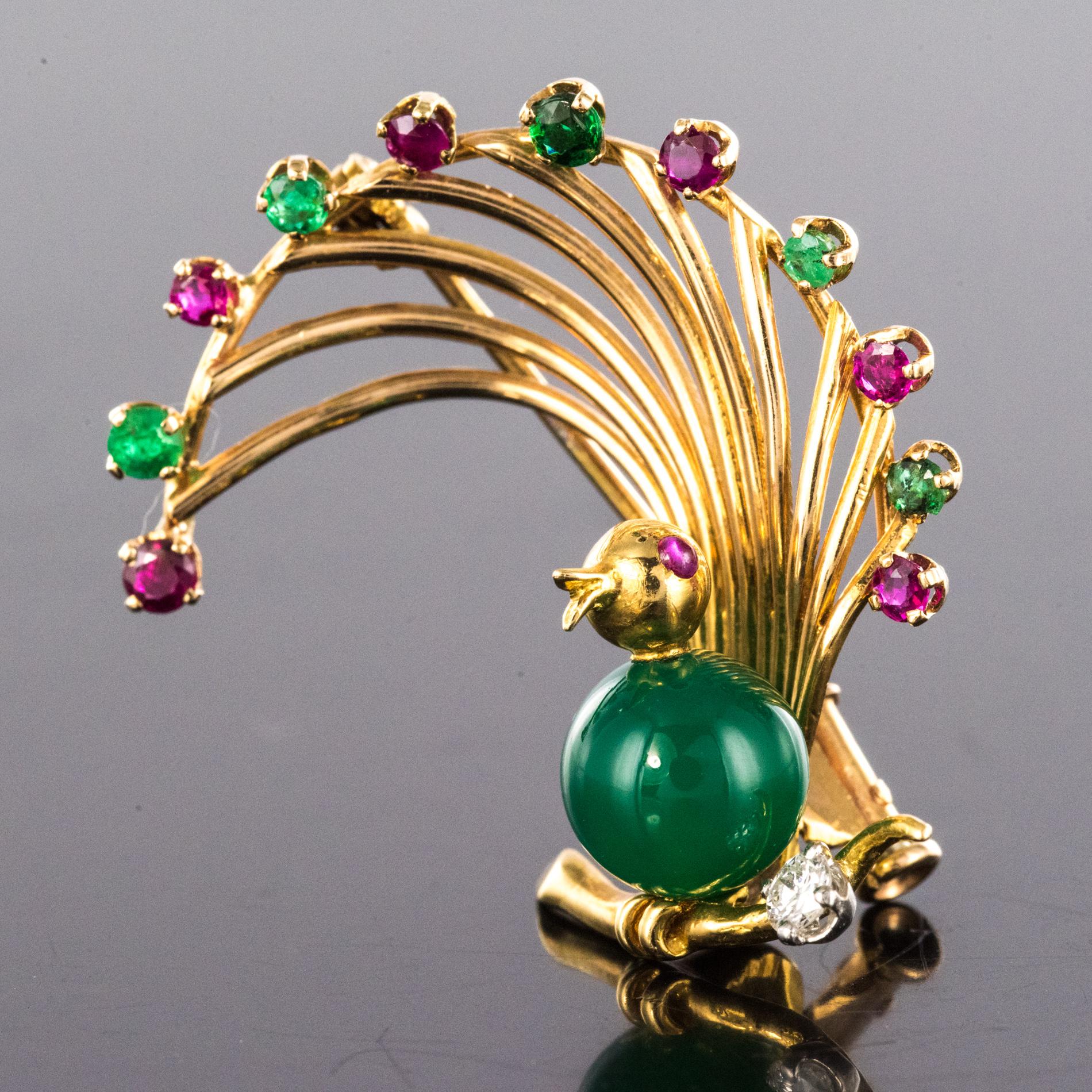 1950s French Ruby Emerald Chrysoprase Diamond 18 Karat Yellow Gold Bird Brooch For Sale 1