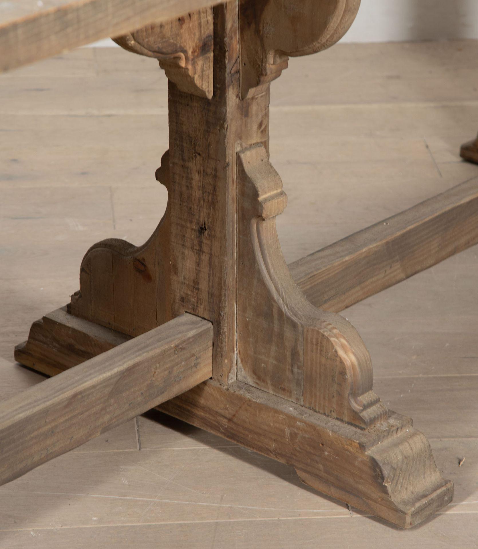 Quercia Tavolo con piedistallo in rovere rustico francese degli anni '50 in vendita