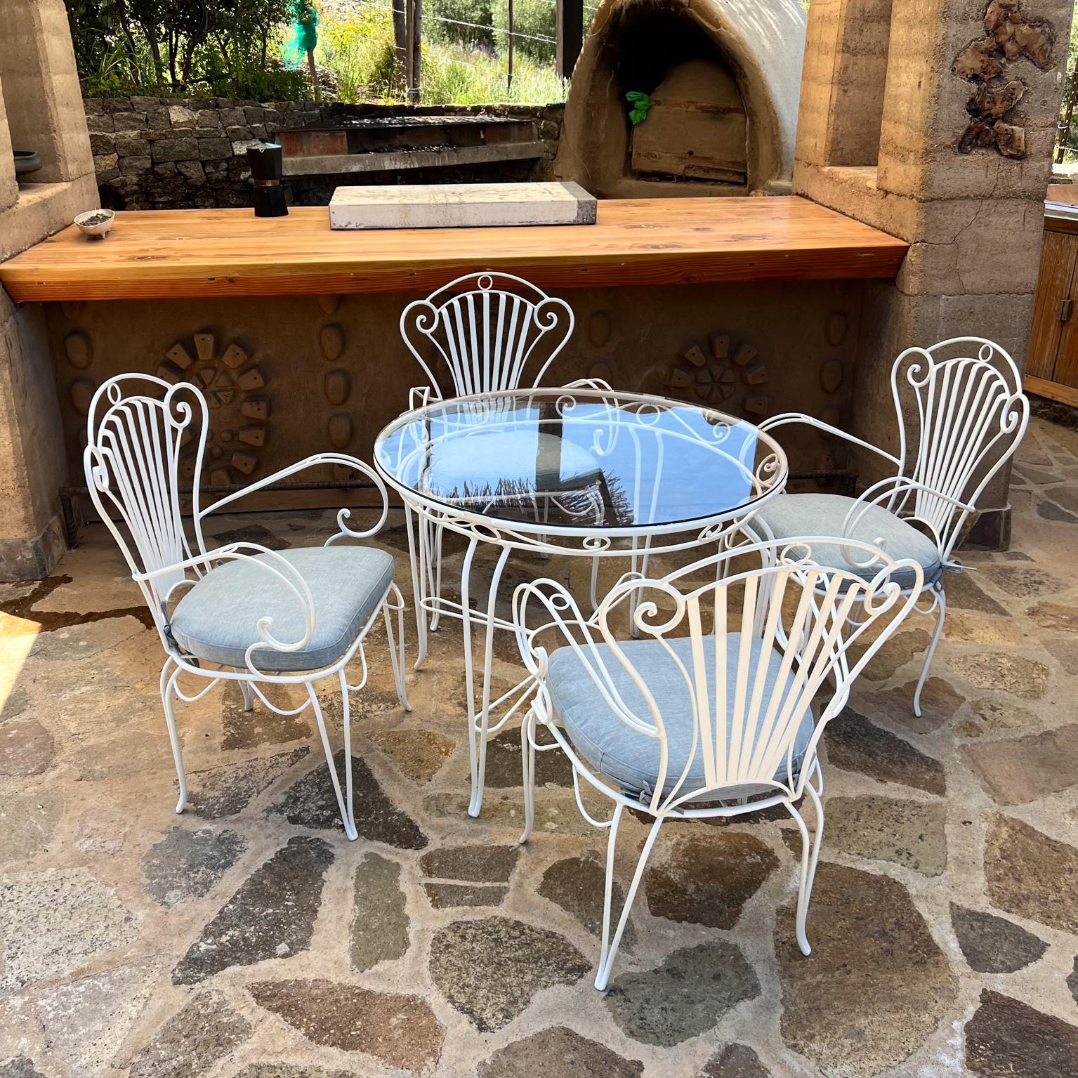 Mid-Century Modern 1950s French Sculptural Wrought Iron Patio Dining Set Restored For Sale