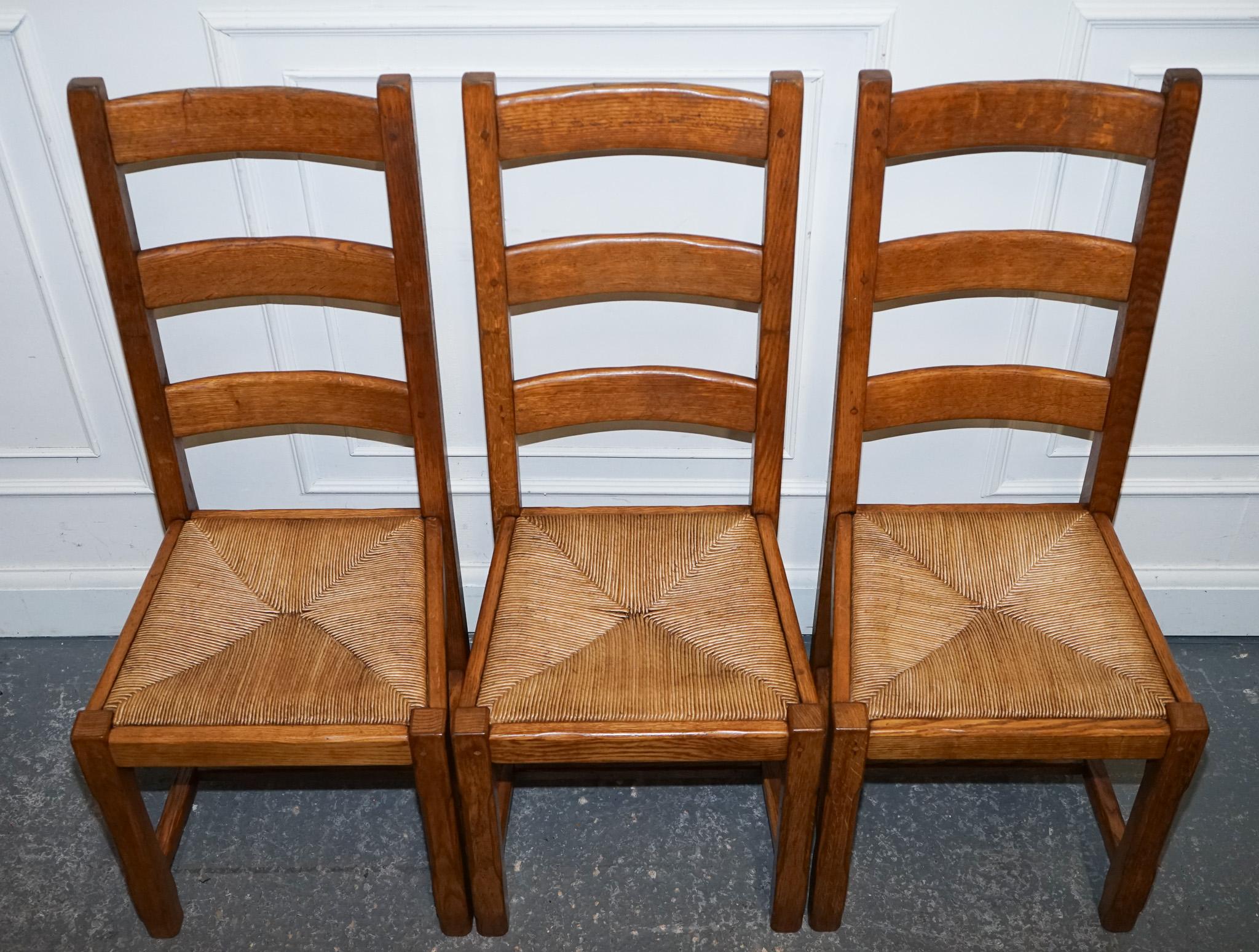 1950's FRENCH SET OF 6 FARM COUNTRY HOUSE LADDER BACK DINING CHAIRS STRAW SEATS For Sale 4