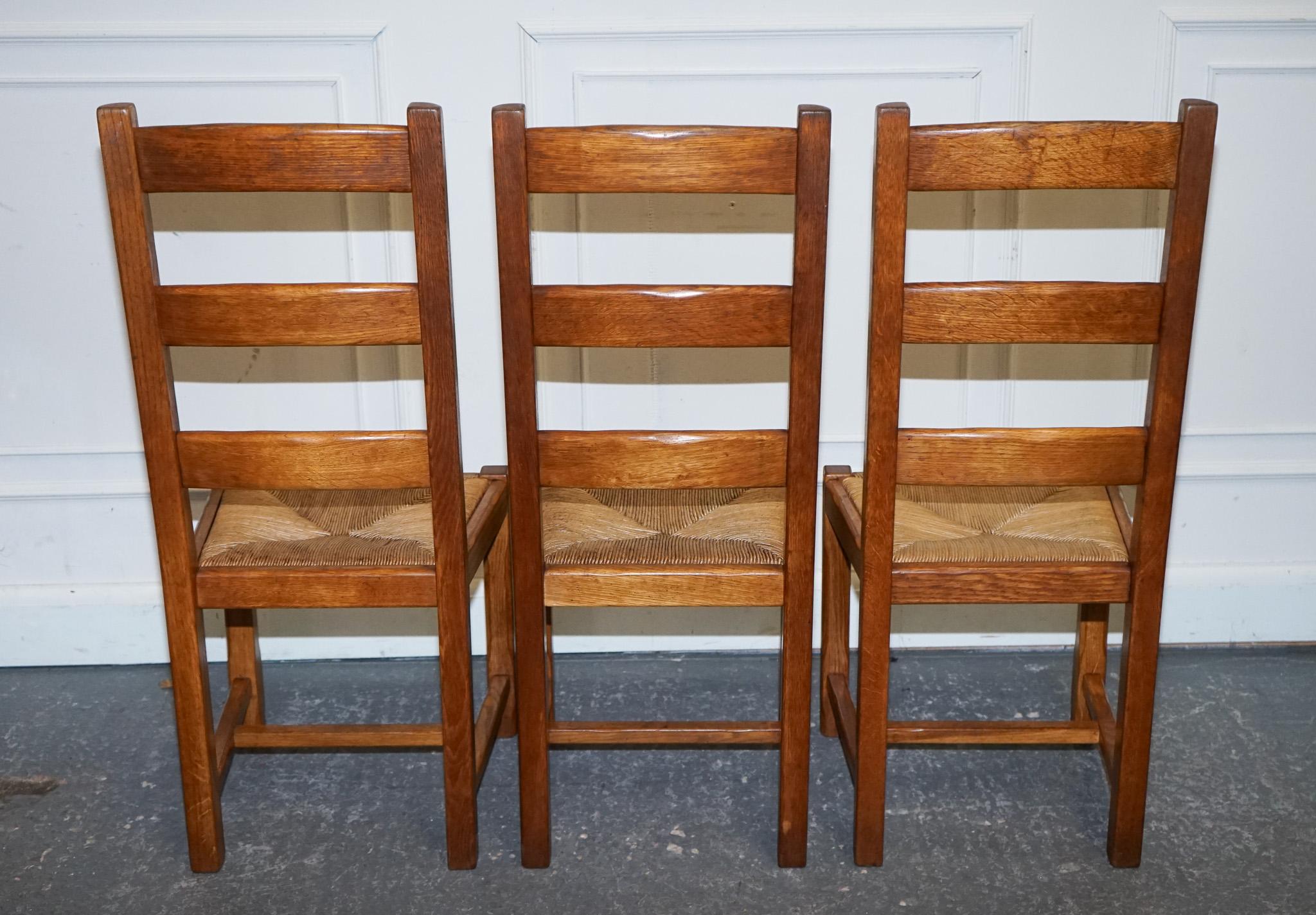 1950's FRENCH SET OF 6 FARM COUNTRY HOUSE LADDER BACK DINING CHAIRS STRAW SEATS In Good Condition For Sale In Pulborough, GB