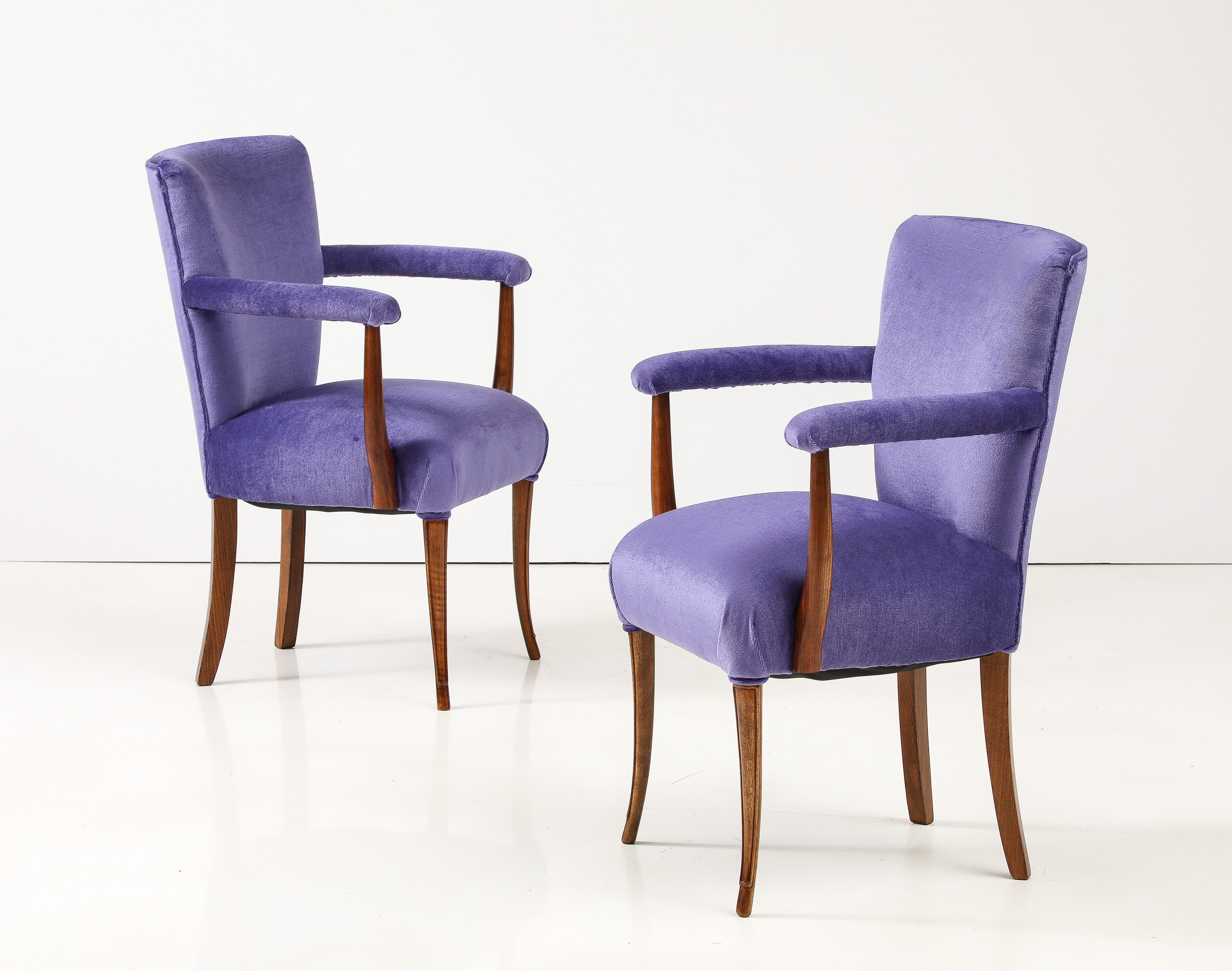 Französische Beistellstühle aus den 1950er Jahren mit Mohair-Polsterung (Moderne der Mitte des Jahrhunderts) im Angebot