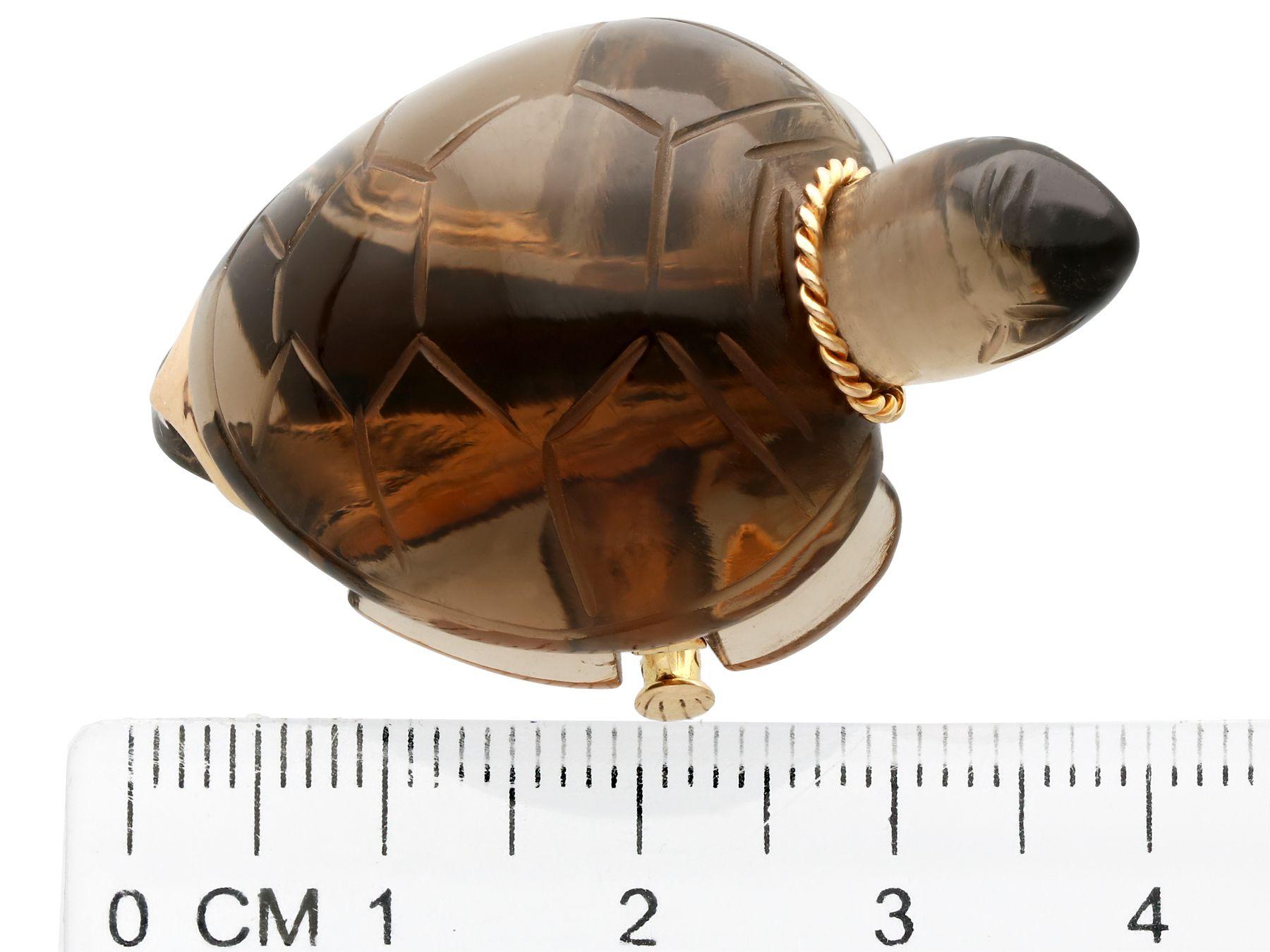 Women's or Men's 1950s French Smoky Quartz and Yellow Gold Turtle Brooch For Sale