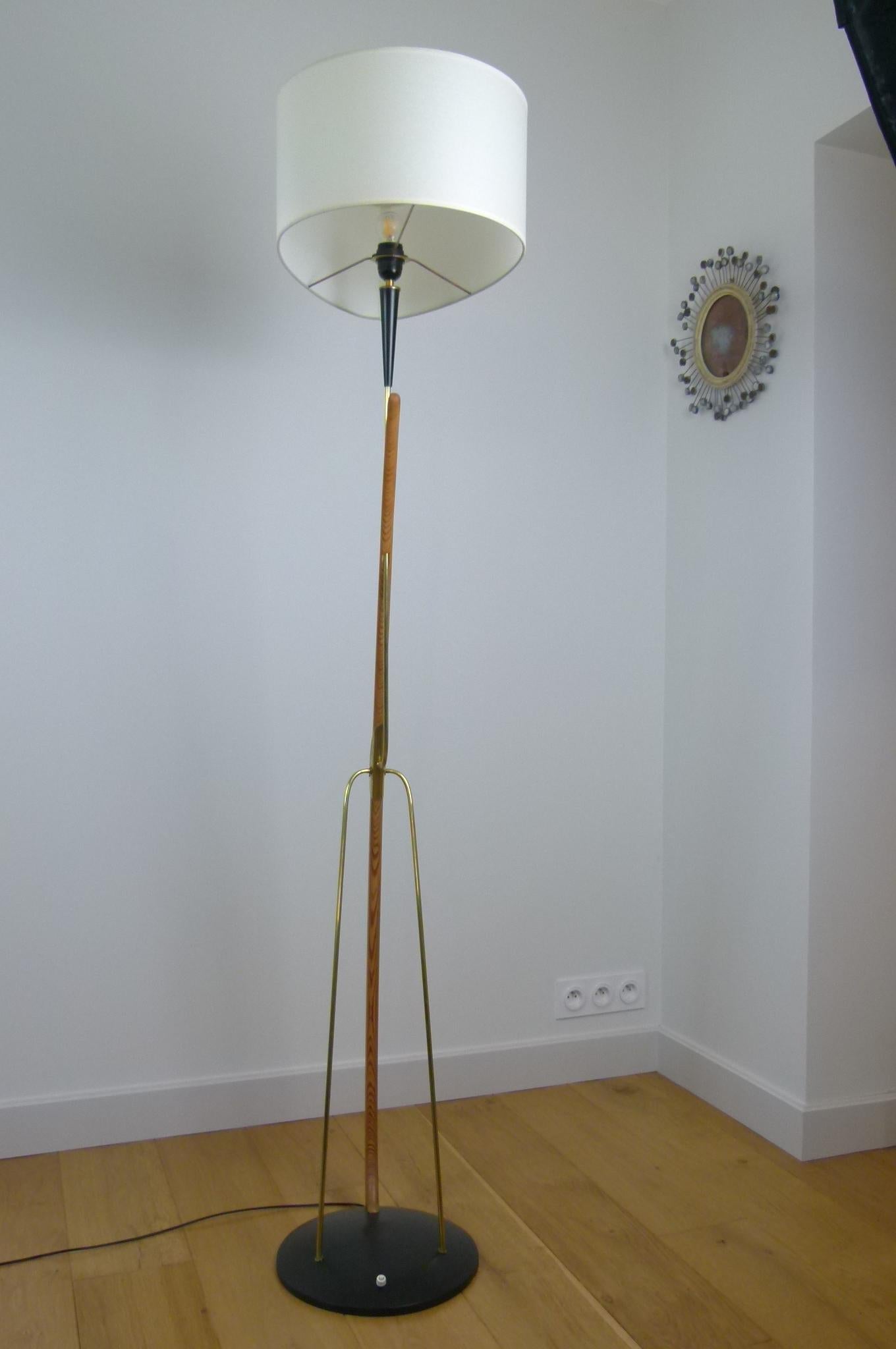 1950s French Work Floor Lamp In Excellent Condition In Saint-Ouen, FR