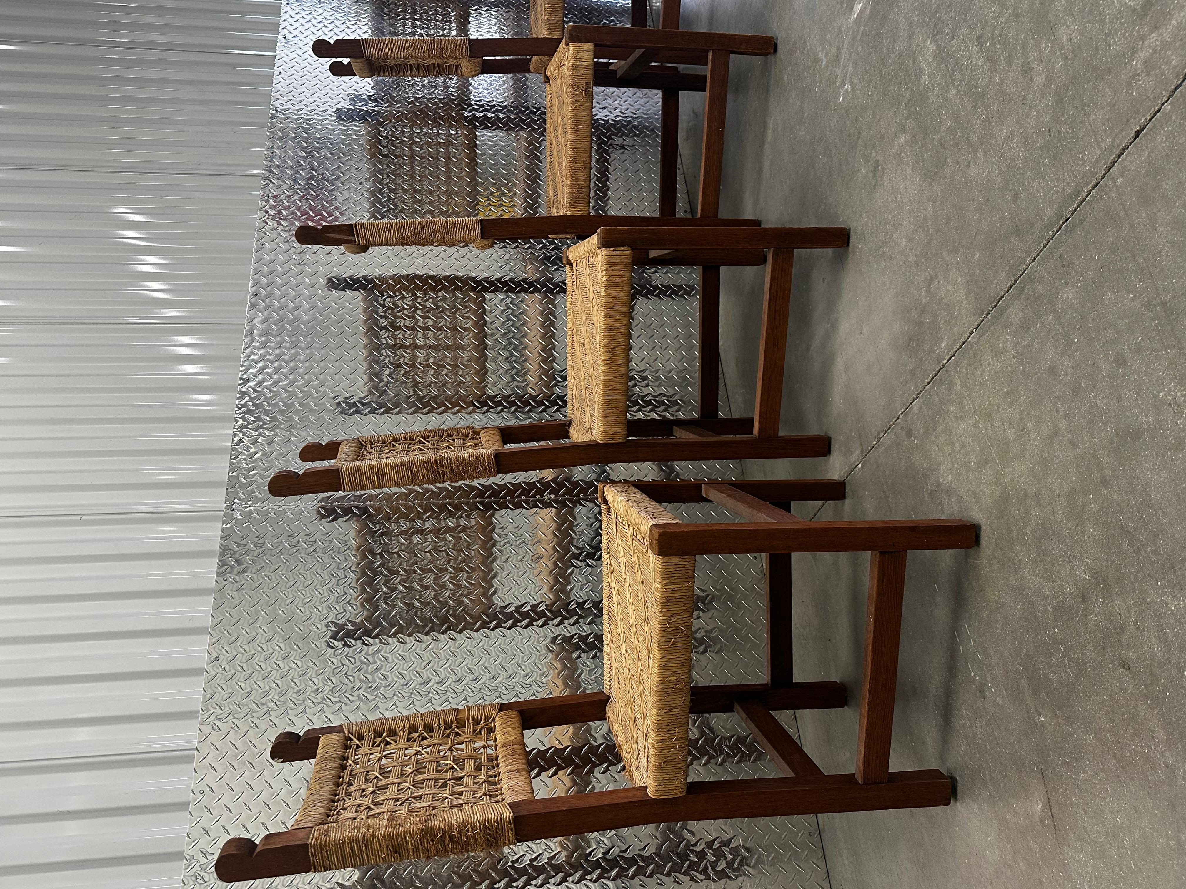 Sedie da pranzo francesi degli anni '50 in stile Audoux-Minet, set di 8 sedie in corda intrecciata in vendita 10