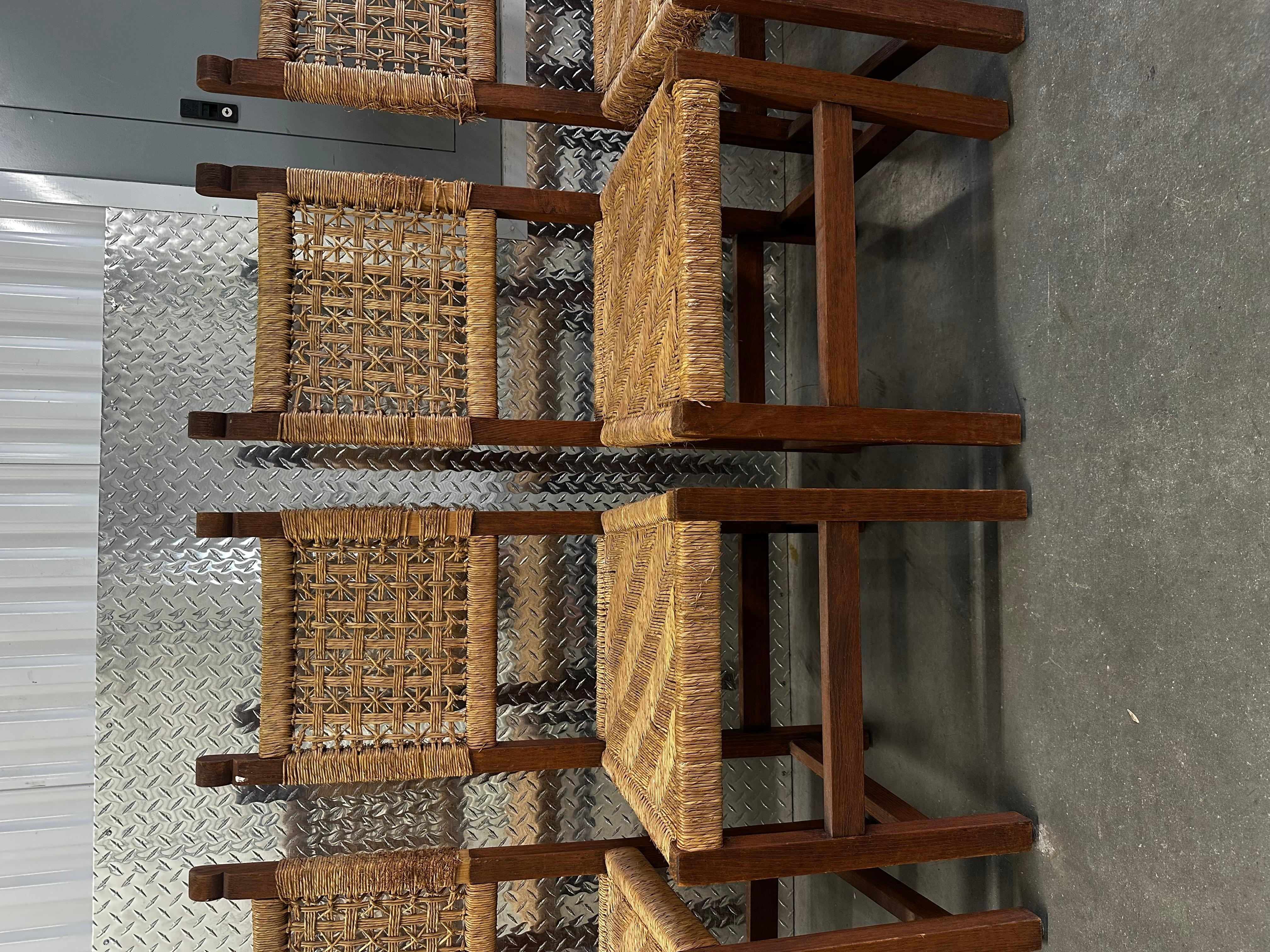 Sedie da pranzo francesi degli anni '50 in stile Audoux-Minet, set di 8 sedie in corda intrecciata in vendita 2