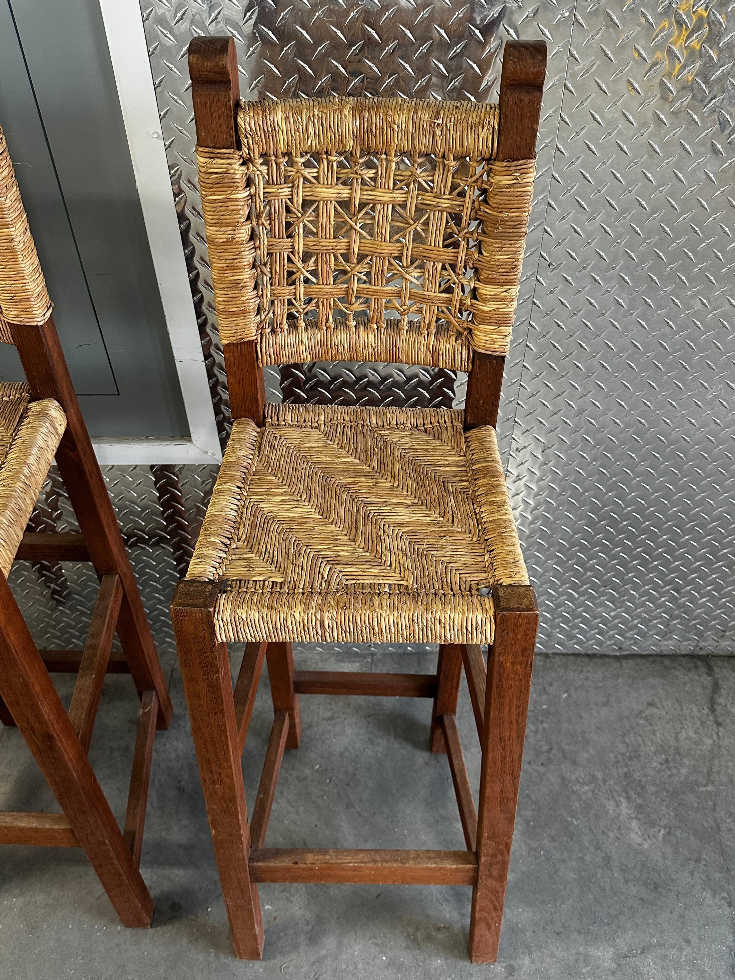 1950er Jahre Französisch gewebte Corde Audoux-Minet Stil schlanke Hocker, Satz von 3 im Angebot 2