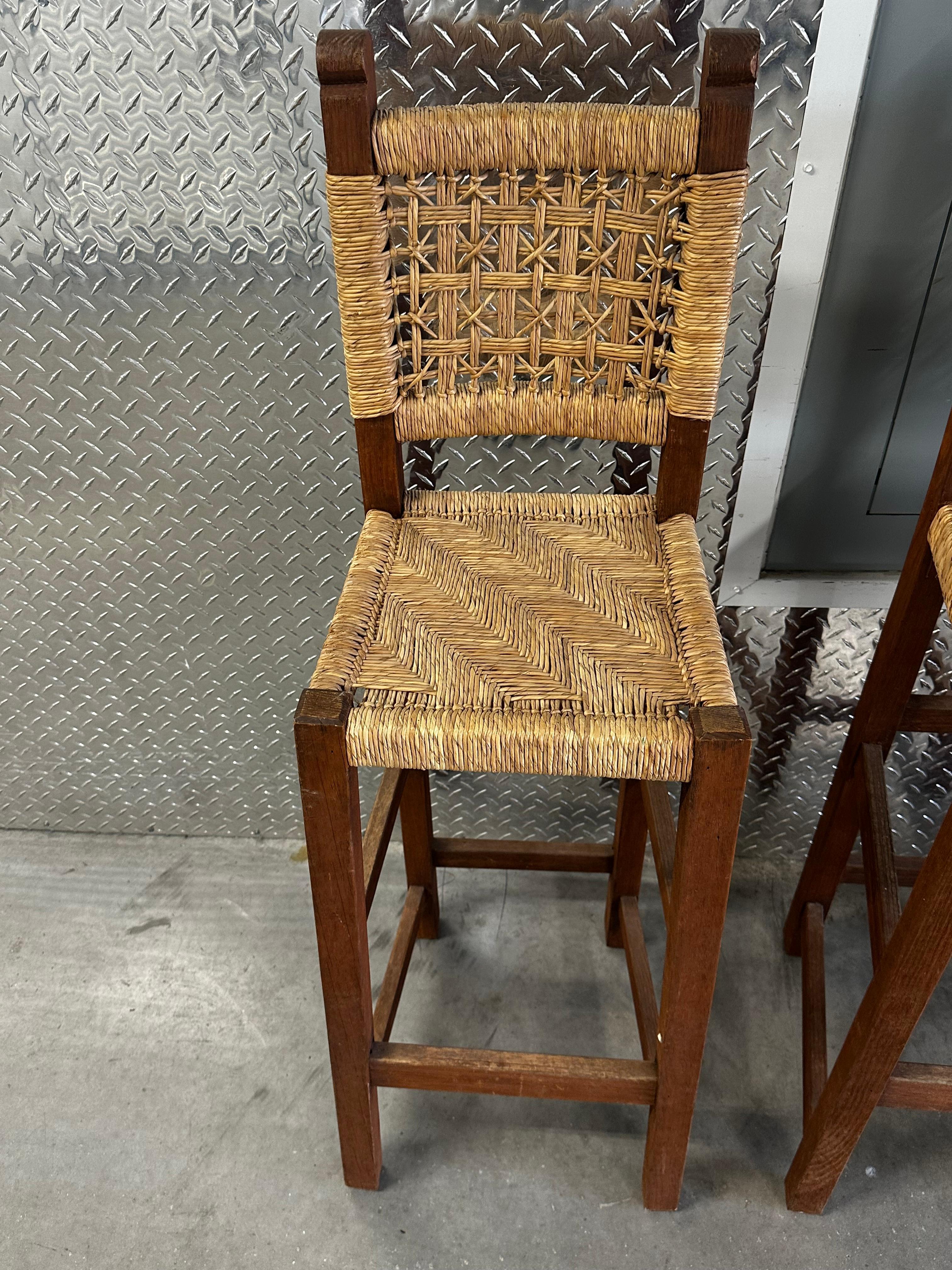 1950er Jahre Französisch gewebte Corde Audoux-Minet Stil schlanke Hocker, Satz von 3 im Angebot 4