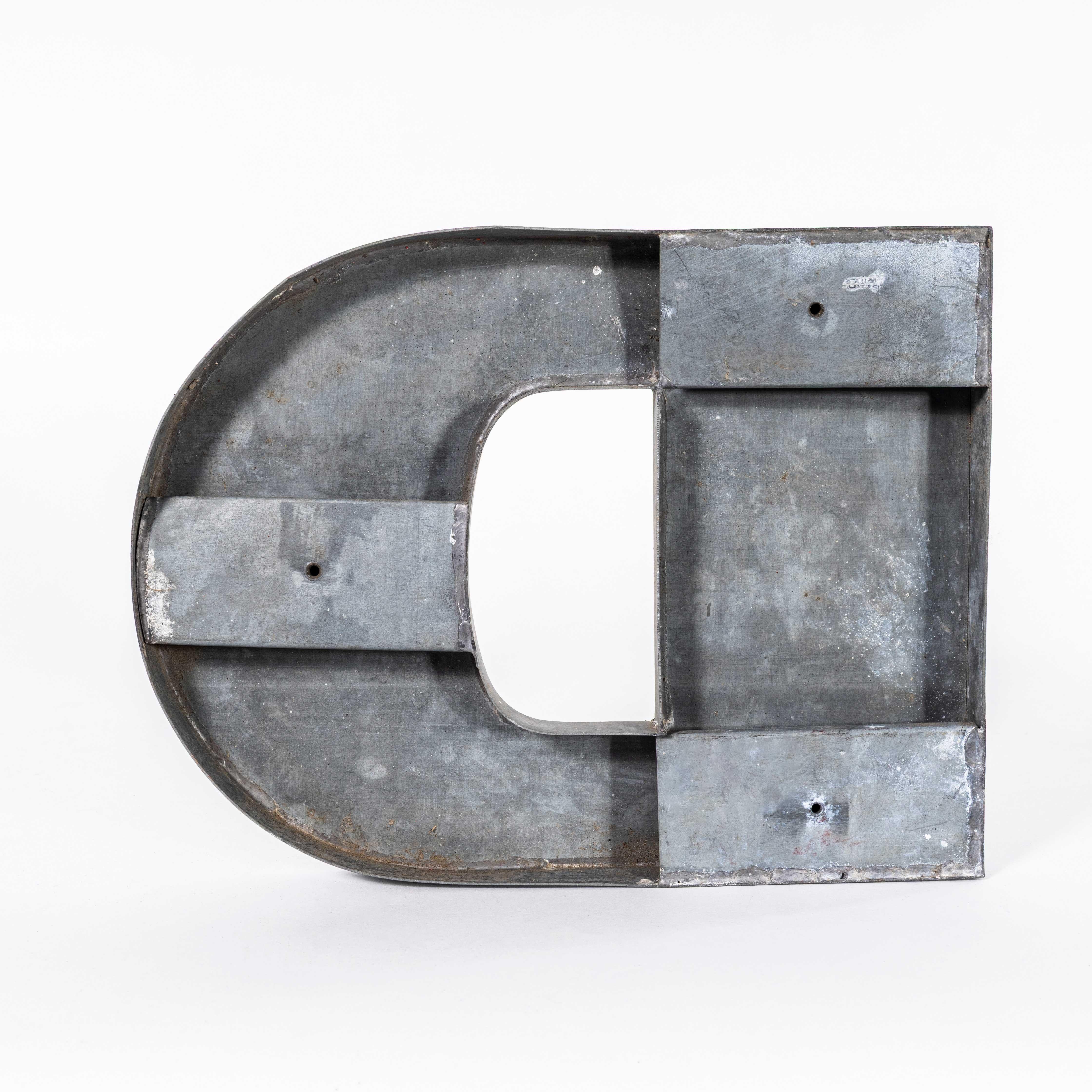 Other 1950's French Zinc Letters - Letter Zinc D For Sale