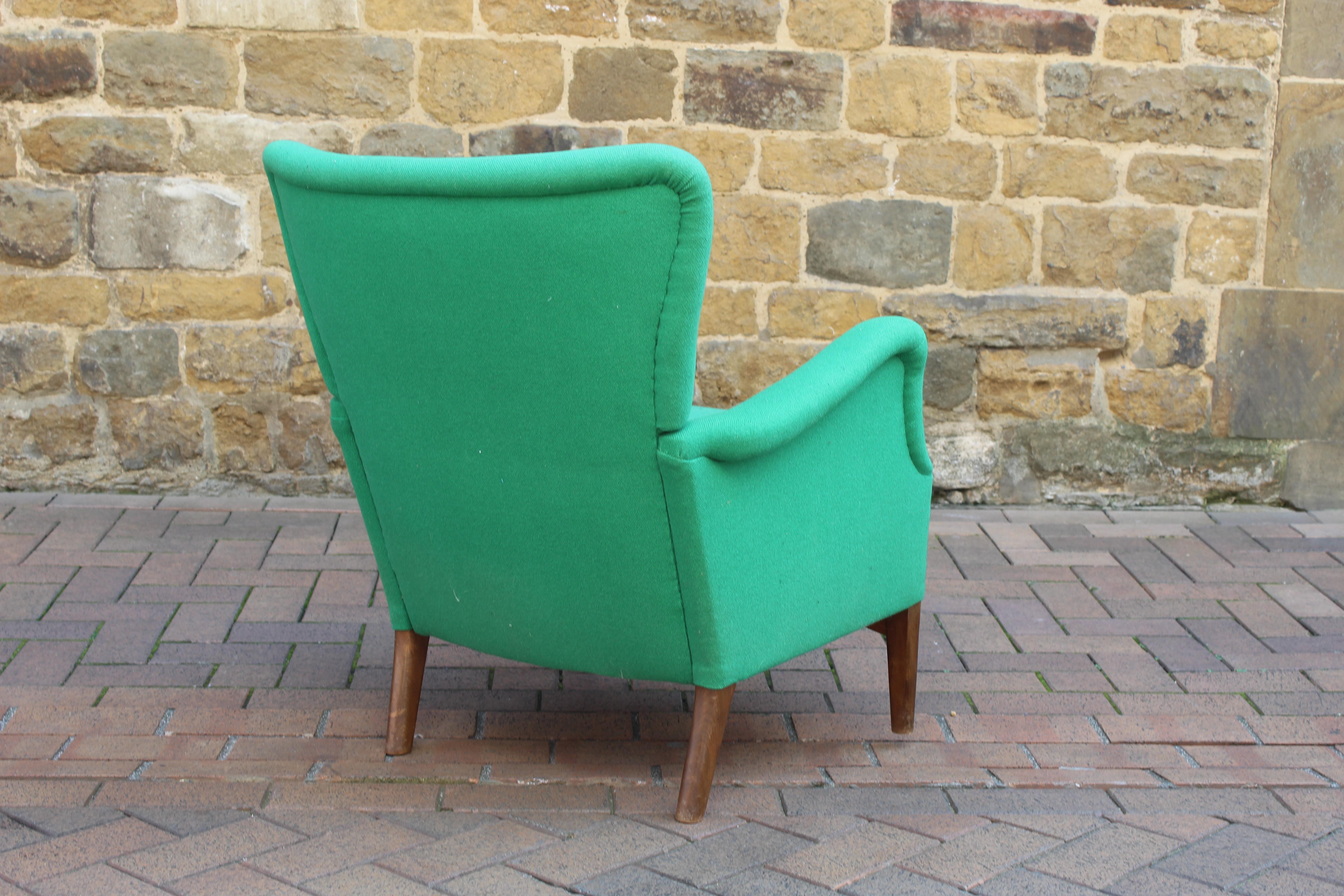 1950s Fritz Hansen Green Button Upholstered Wingback Lounge Armchair Footstool In Good Condition In London, GB