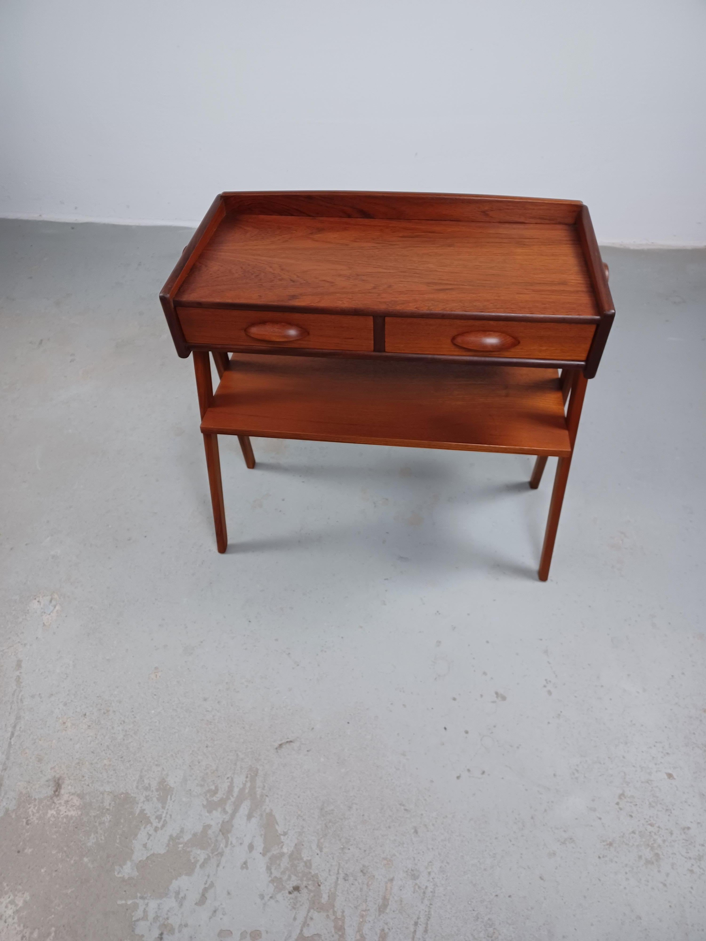 Mid-Century Modern 1950s Fully Restored Danish Søren Rasmussen Entry Table in Teak For Sale