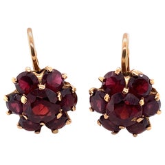 Vintage 1950s Garnet Cluster Earrings in 14 Karat Yellow Gold 