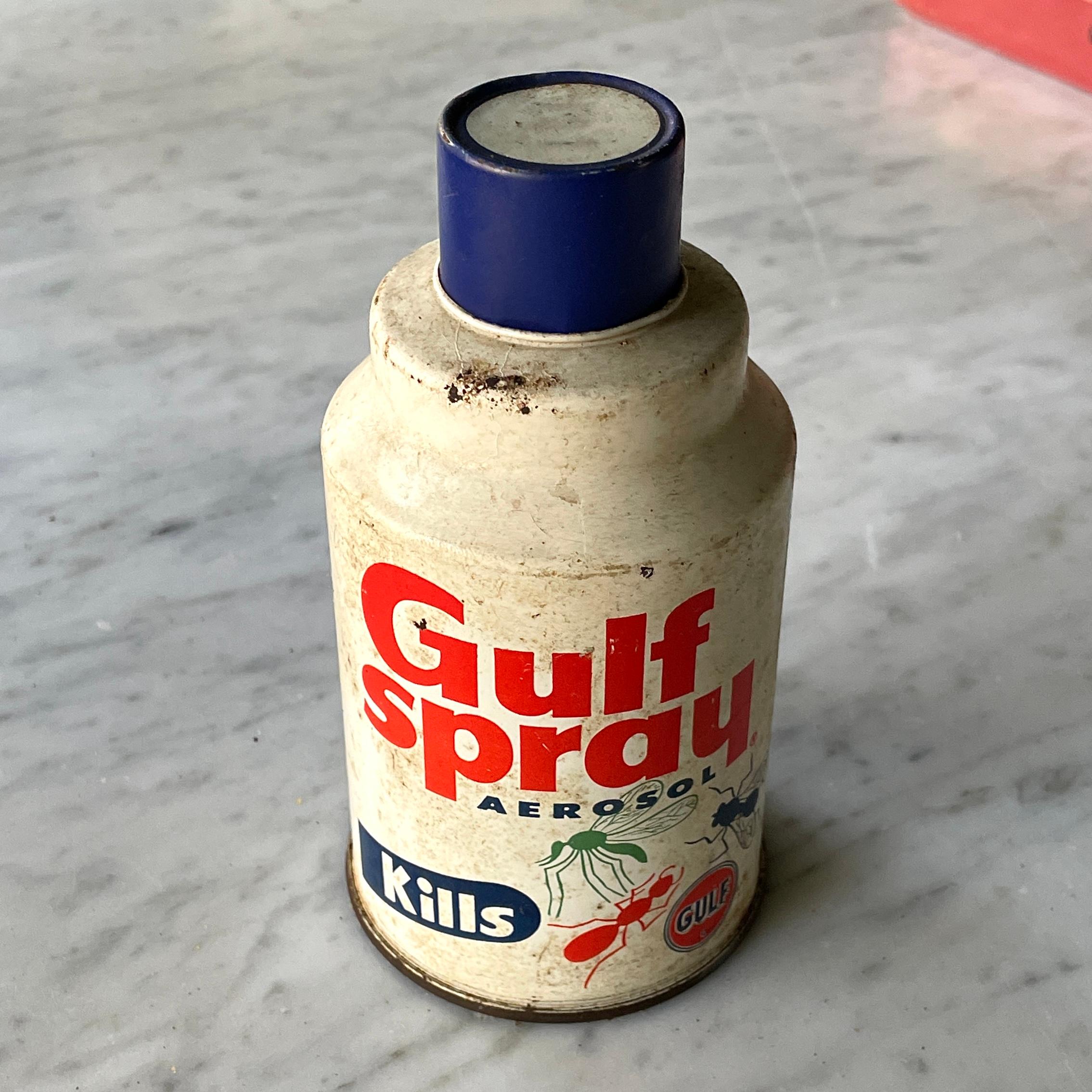 American 1950s Gas Station Object Gulf Oil Tin Bug Spray Can Advertising Graphics Prop For Sale