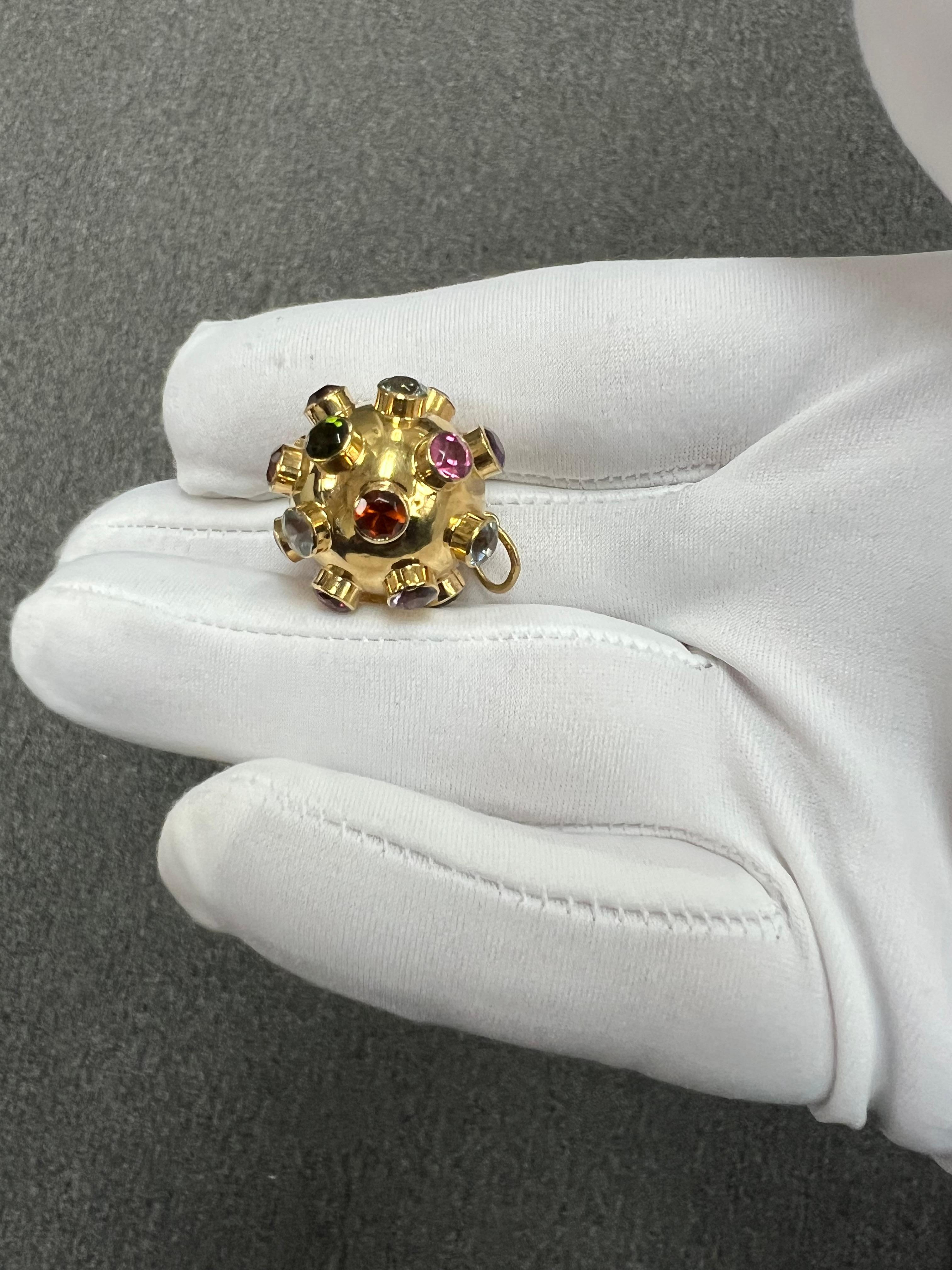 1950s Gemstone Sputnik 18k Yellow Gold Pendant 7