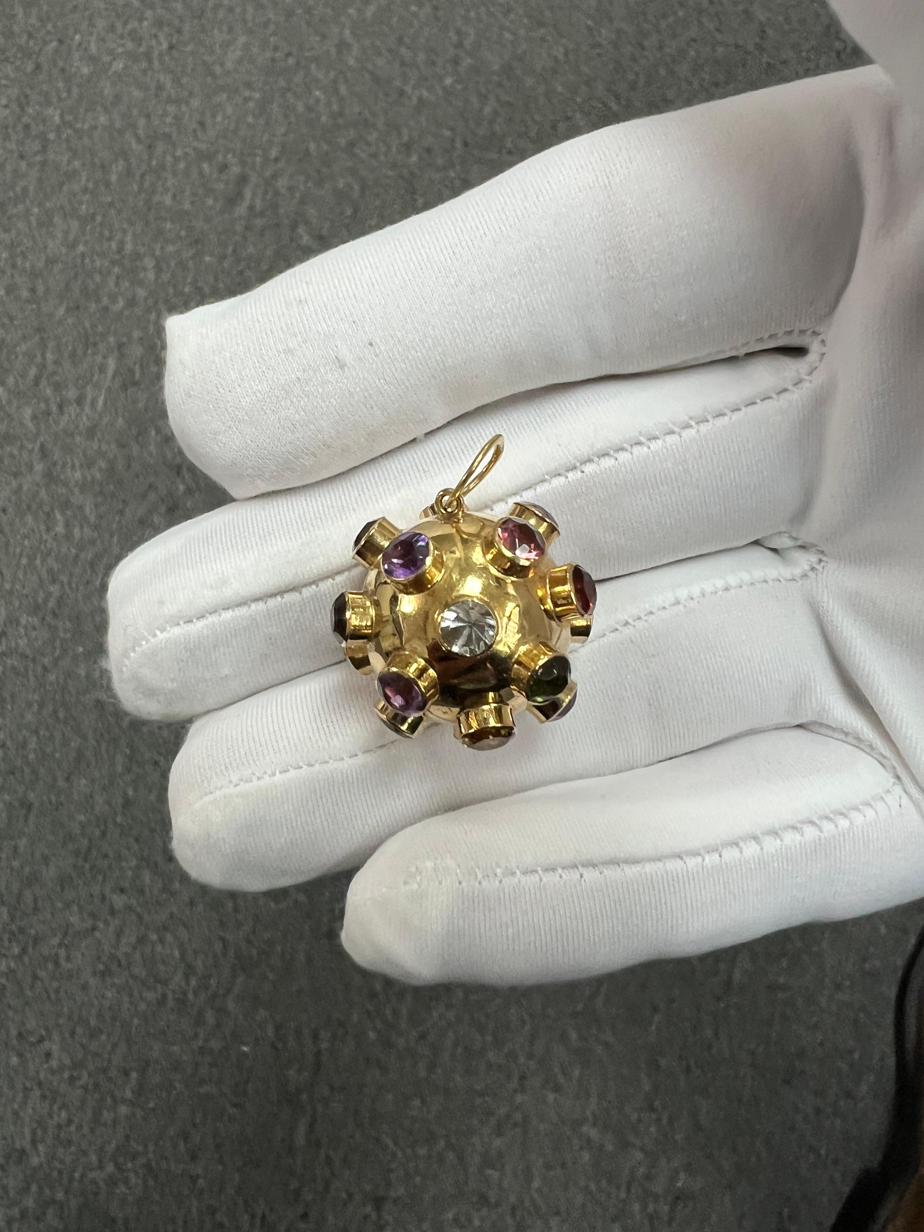 1950s Gemstone Sputnik 18k Yellow Gold Pendant 1