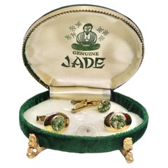 Ensemble de boutons de manchette et de pinces à cravate en jade véritable des années 1950