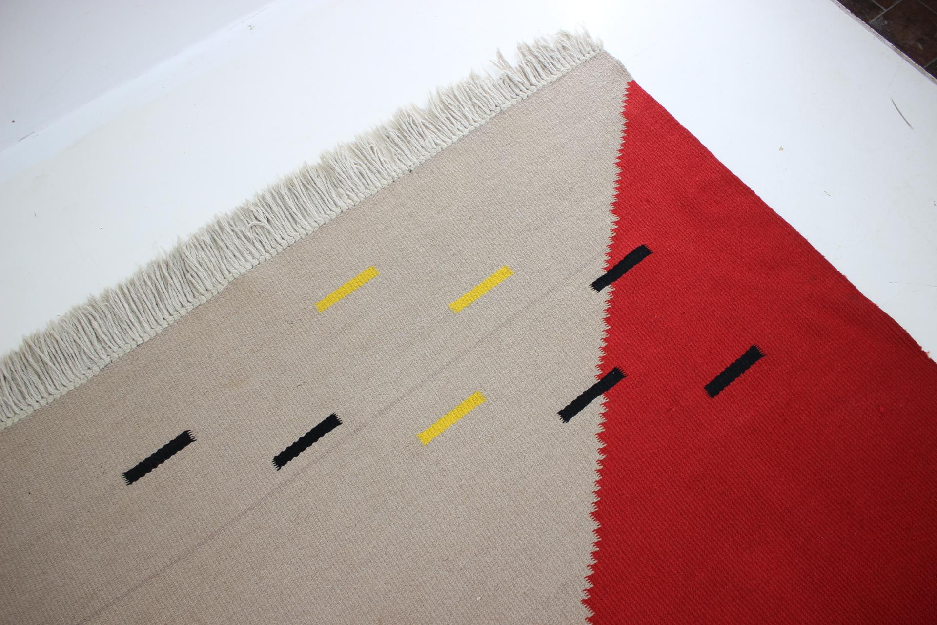1950s Geometric Wool Kilim Carpet / Rug in Style of Antonin Kybal  For Sale 3