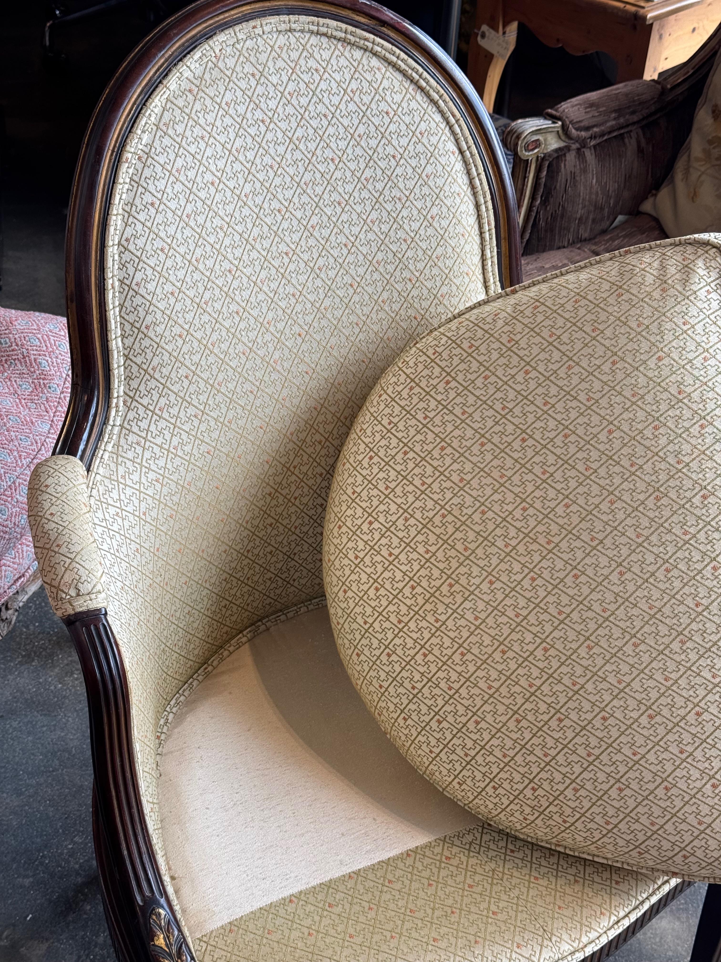 Sillón Tapizado Estilo Jorge III Años 50 en venta 1