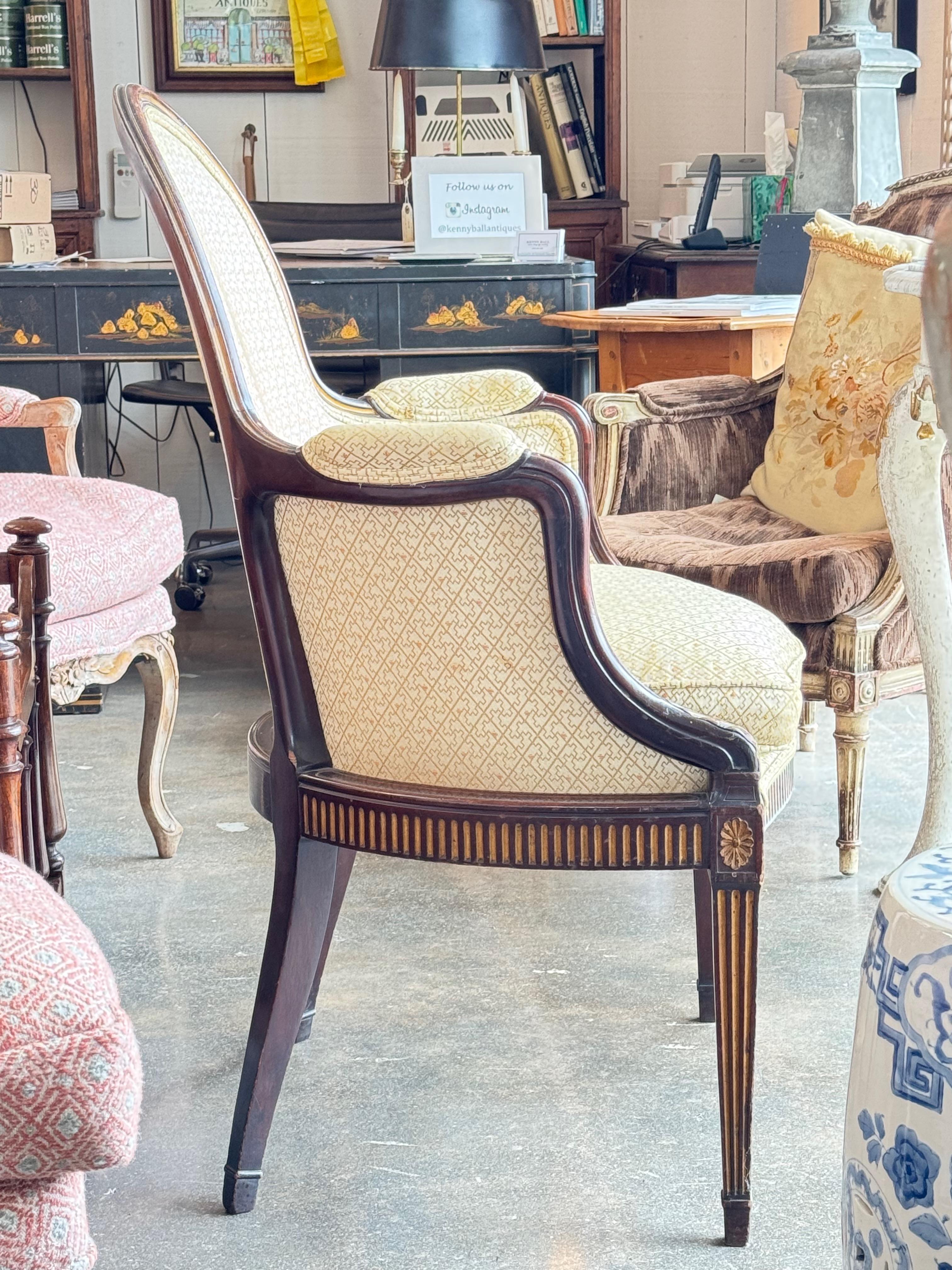 Sillón Tapizado Estilo Jorge III Años 50 en venta 2