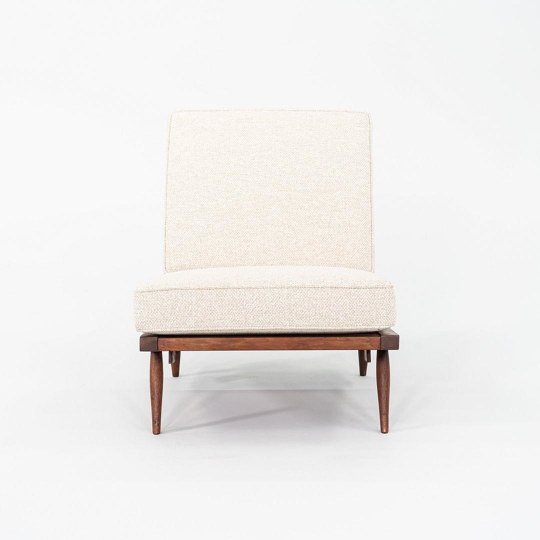 Il s'agit d'une importante chaise longue 