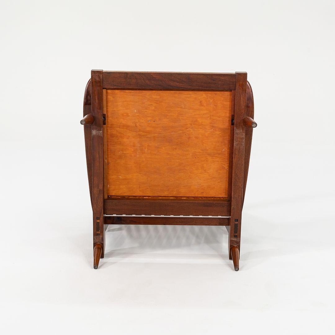 Sedia da salotto a doghe con braccioli in noce nero George Nakashima Studio del 1950 in vendita 2