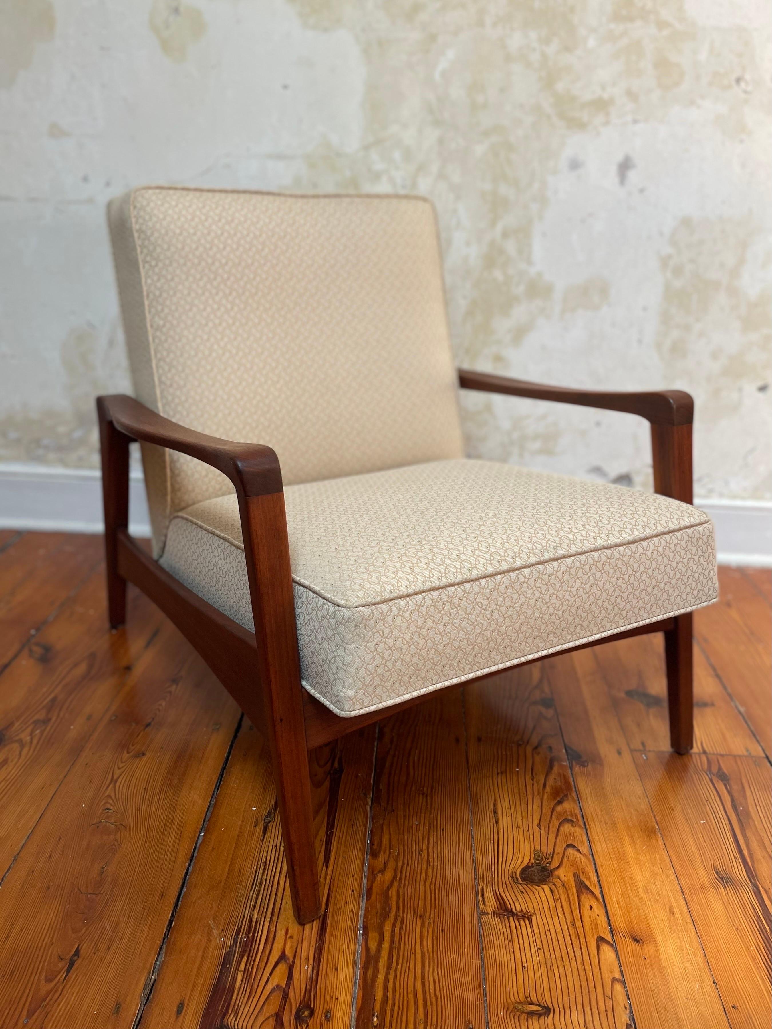 Mid-Century Modern 1950s George Nelson Herman Miller Walnut Lounge Chair No. 5476 For Sale
