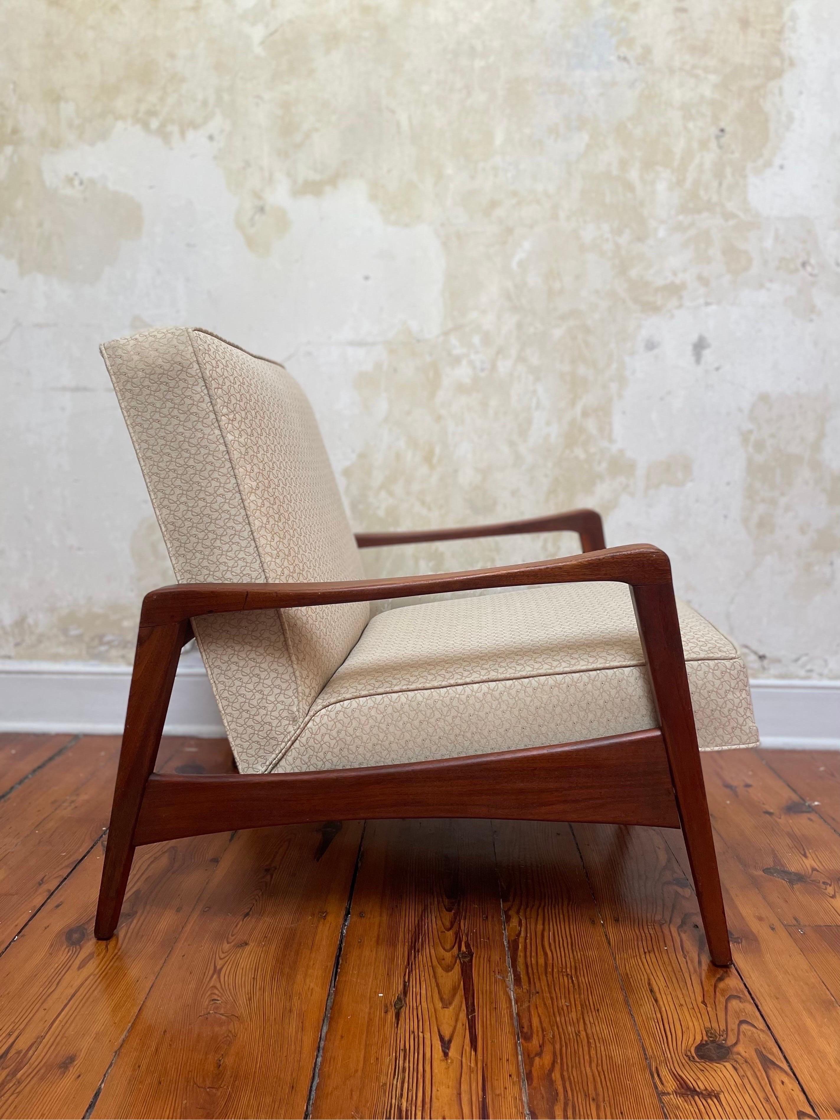 Upholstery 1950s George Nelson Herman Miller Walnut Lounge Chair No. 5476 For Sale