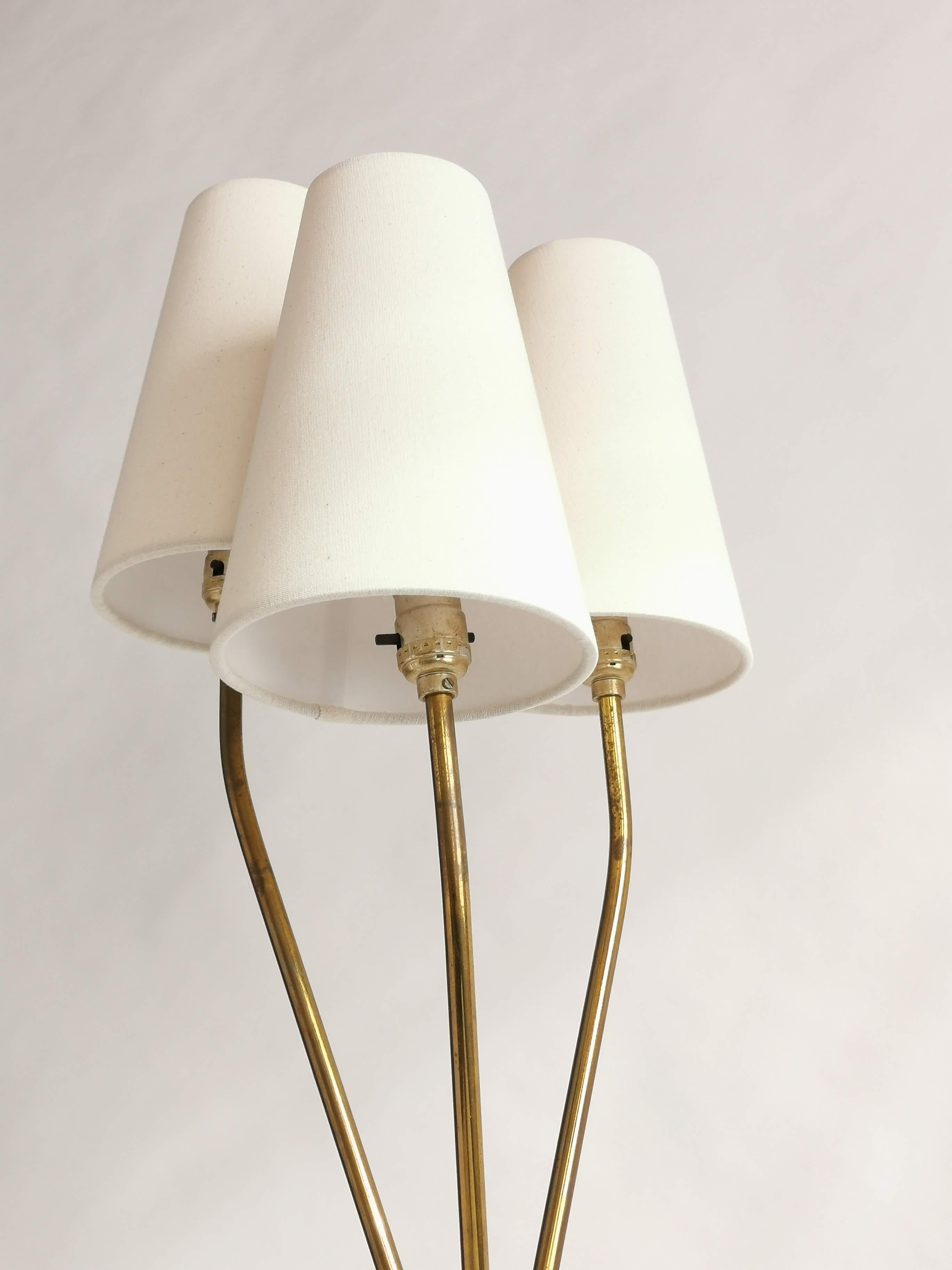 Mid-20th Century 1950s Gerald Thurston Brass and Walnut Tripod Floor Lamp, USA