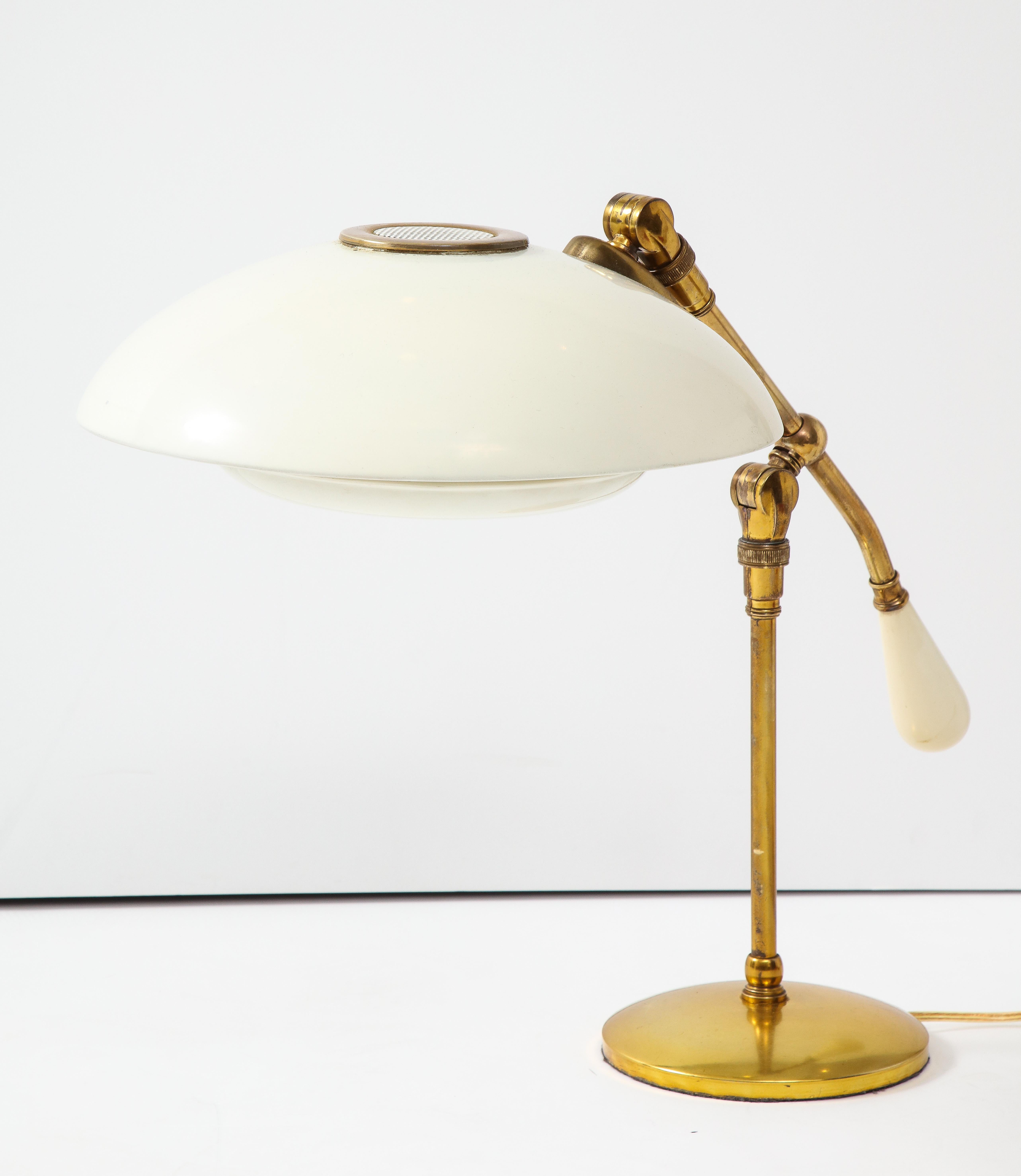 Mid-20th Century 1950s Gerald Thurston for Lightolier Brass Desk Lamp