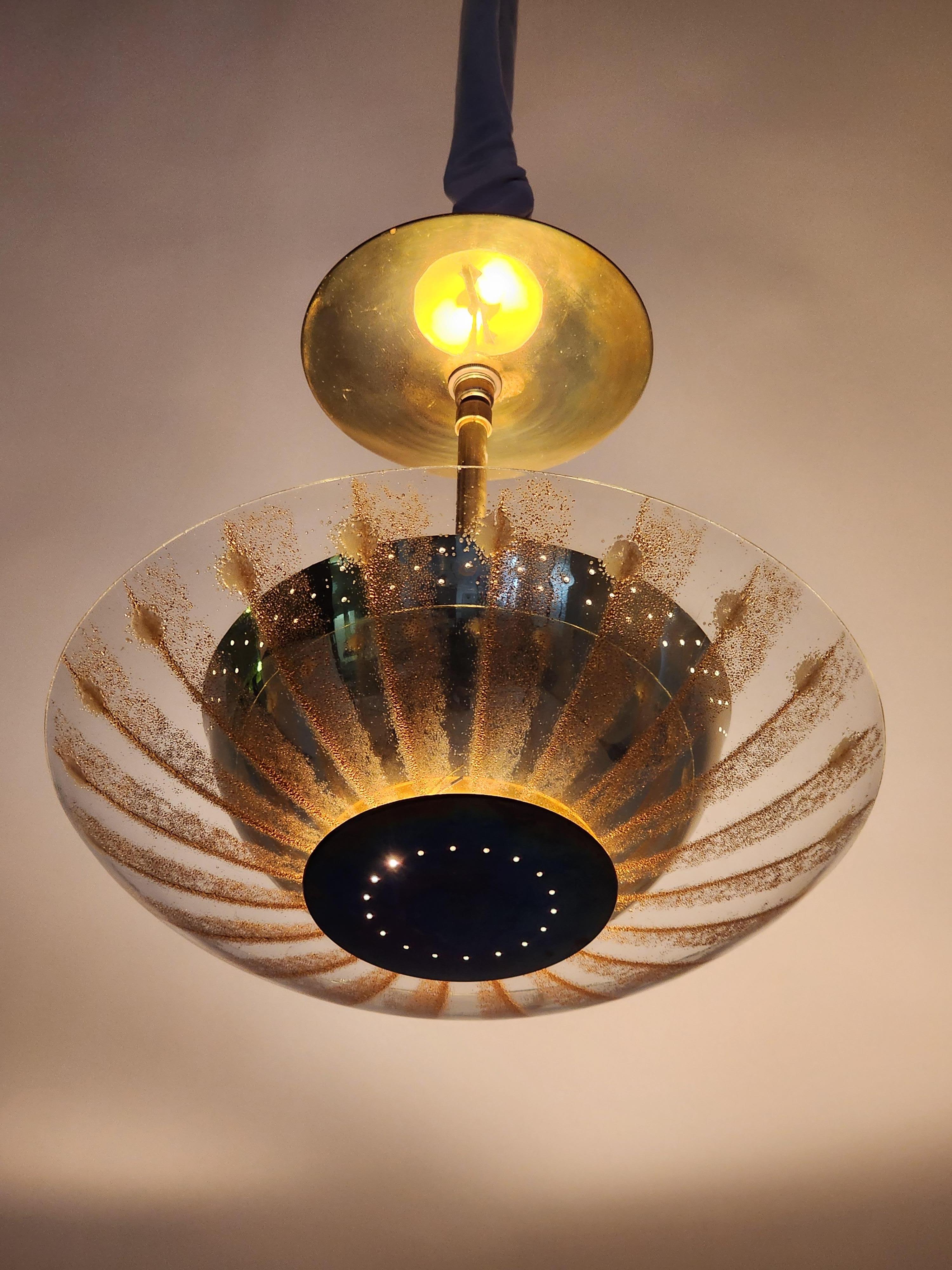 1950s Gerald Thurston Glass and Brass Pendant, USA In Good Condition In St- Leonard, Quebec
