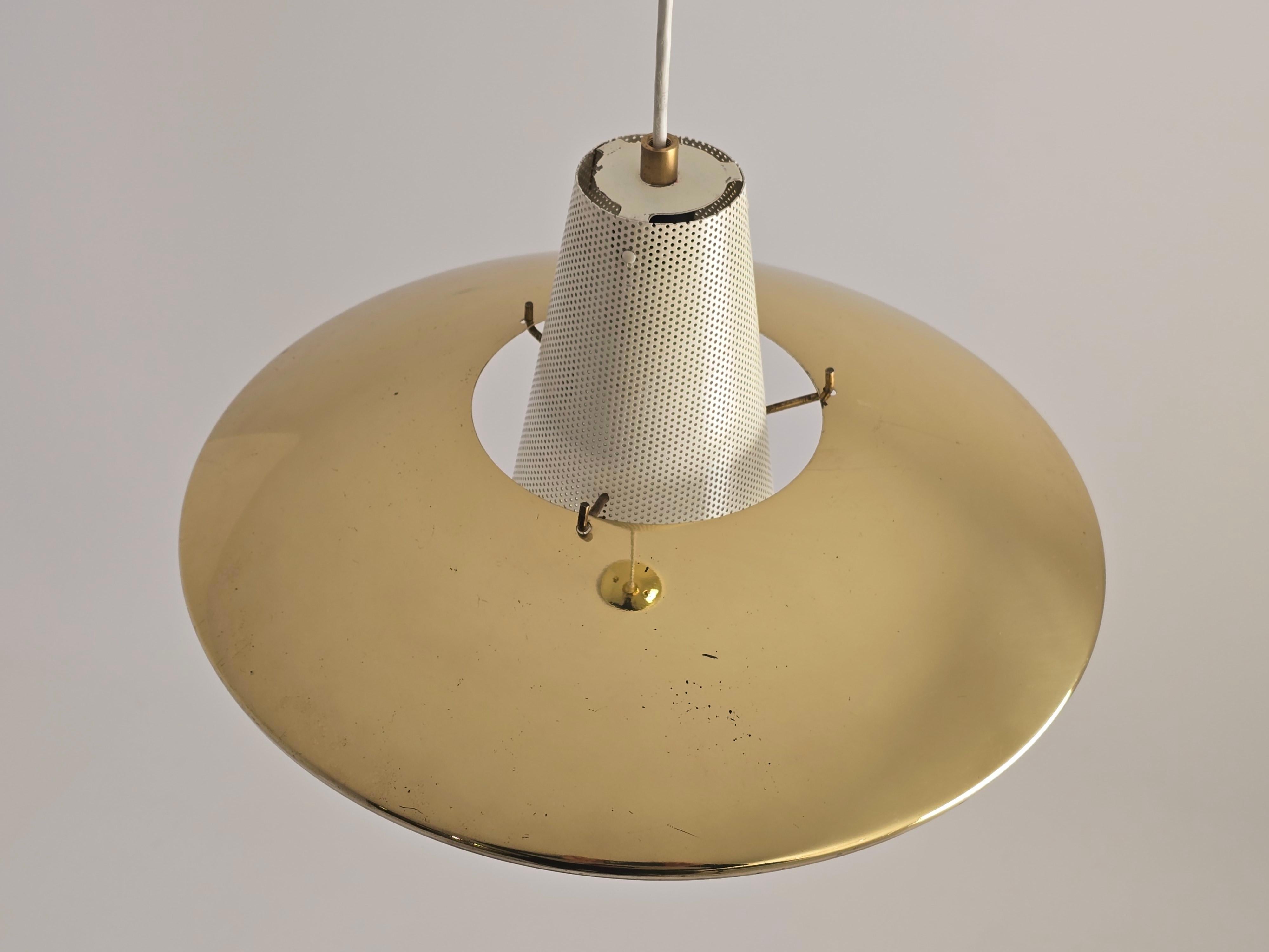 Perforierte Kegel-Anhänger von Gerald Thurston, 1950er Jahre, USA im Zustand „Gut“ im Angebot in St- Leonard, Quebec