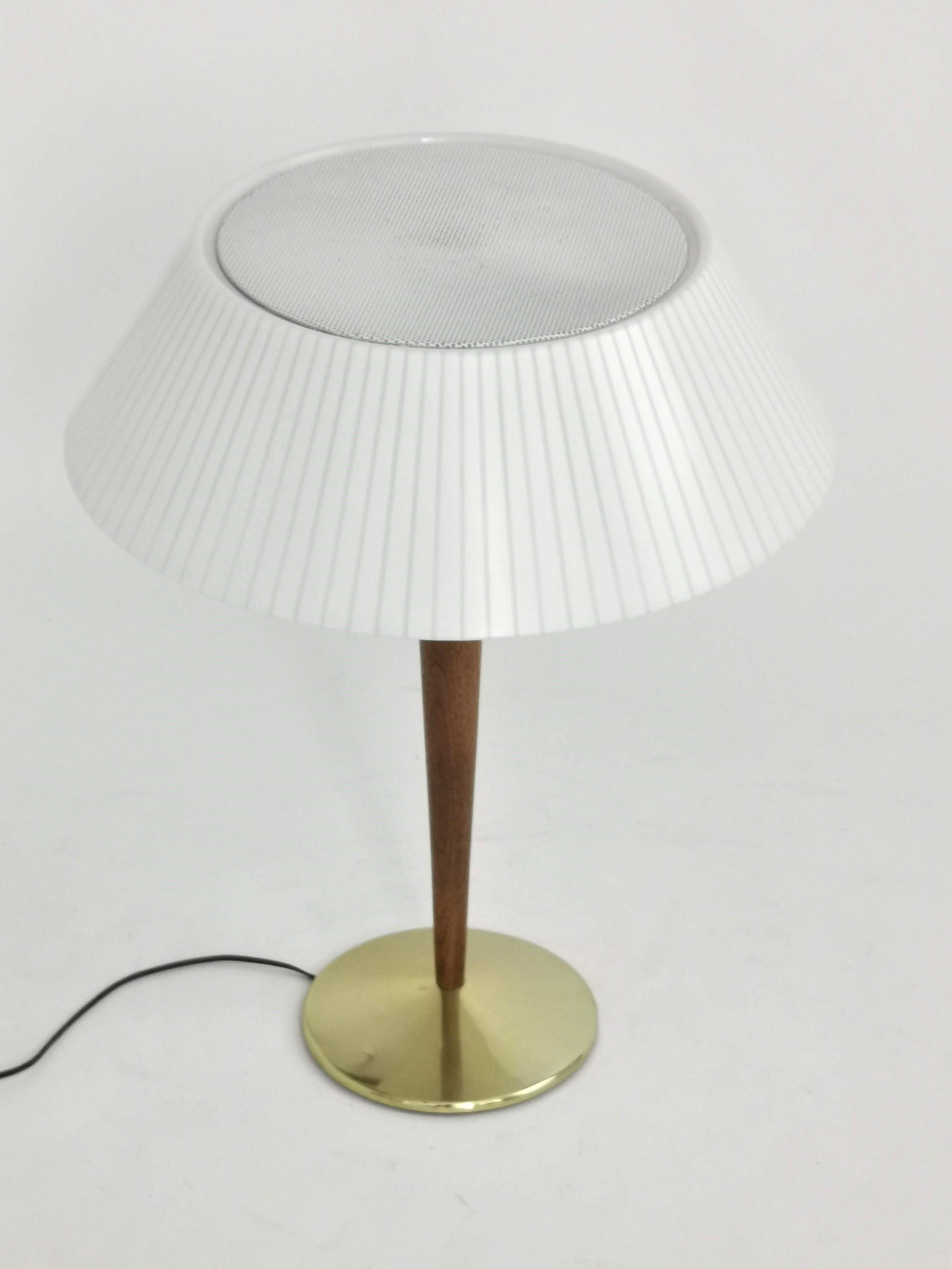 1950s Gerald Thurston Table Lamp, Lightolier, USA In Good Condition For Sale In St- Leonard, Quebec