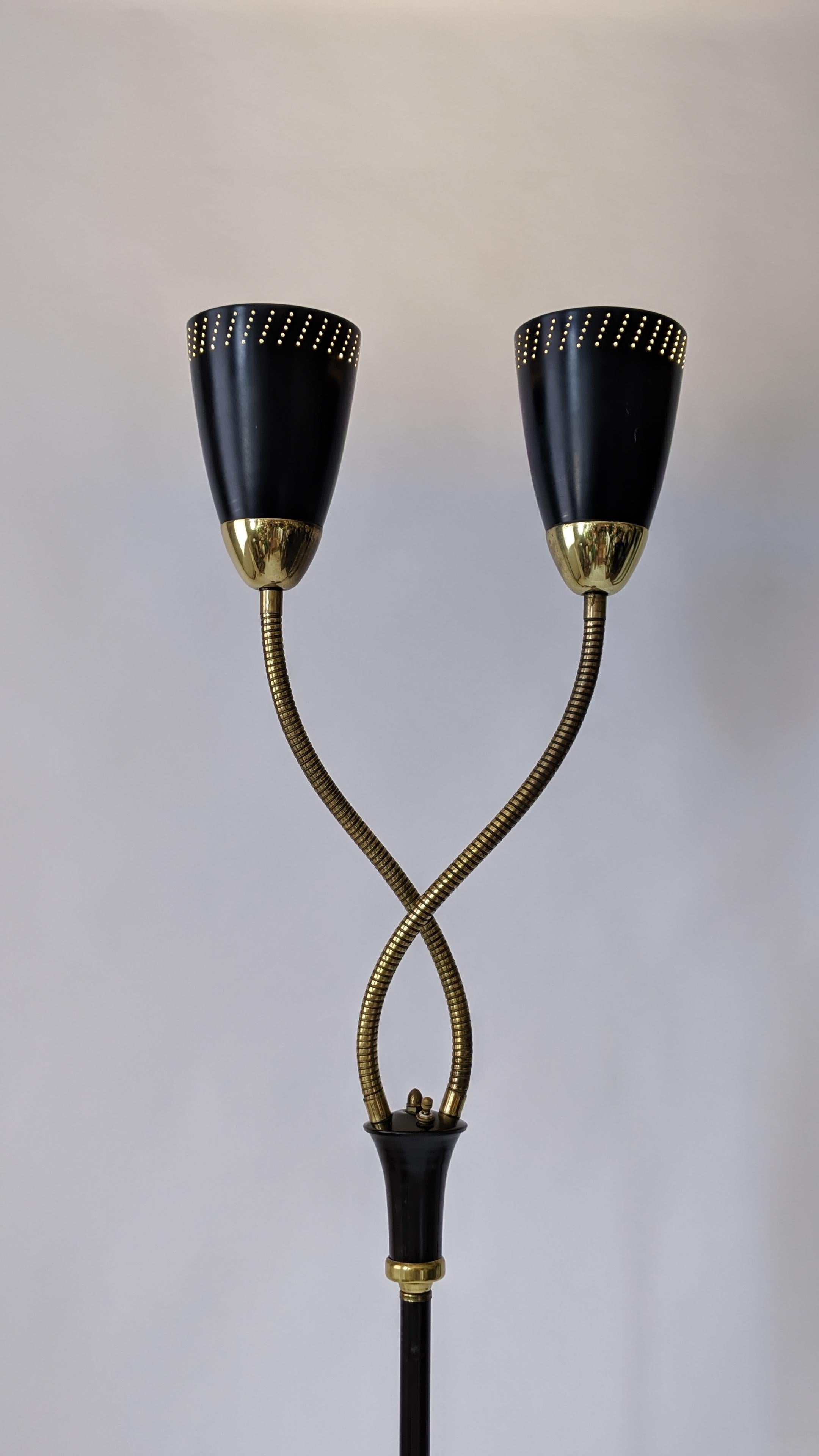 Mid-20th Century 1950s Gerald Thurston Twin Gooseneck / Head Floor Lamp, USA