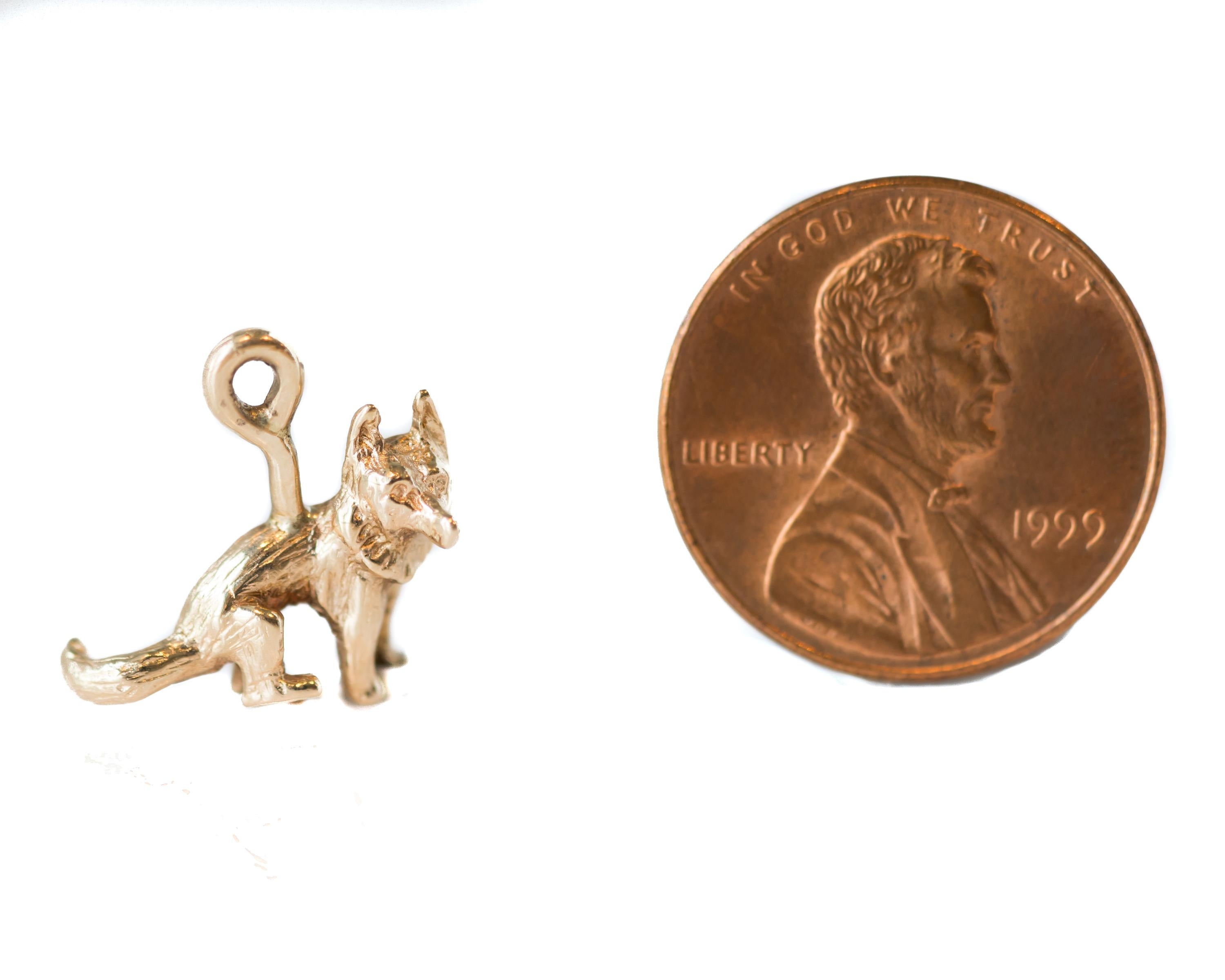 Retro 1950s German Shepherd Dog Charm in 14 Karat Yellow Gold